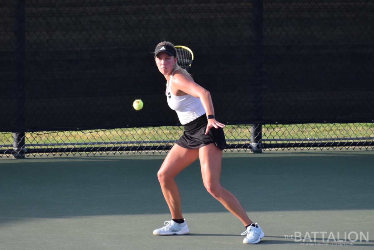 Junior Katya Townsend took a victory in singles play versus Kentucky on Sunday, March 20.