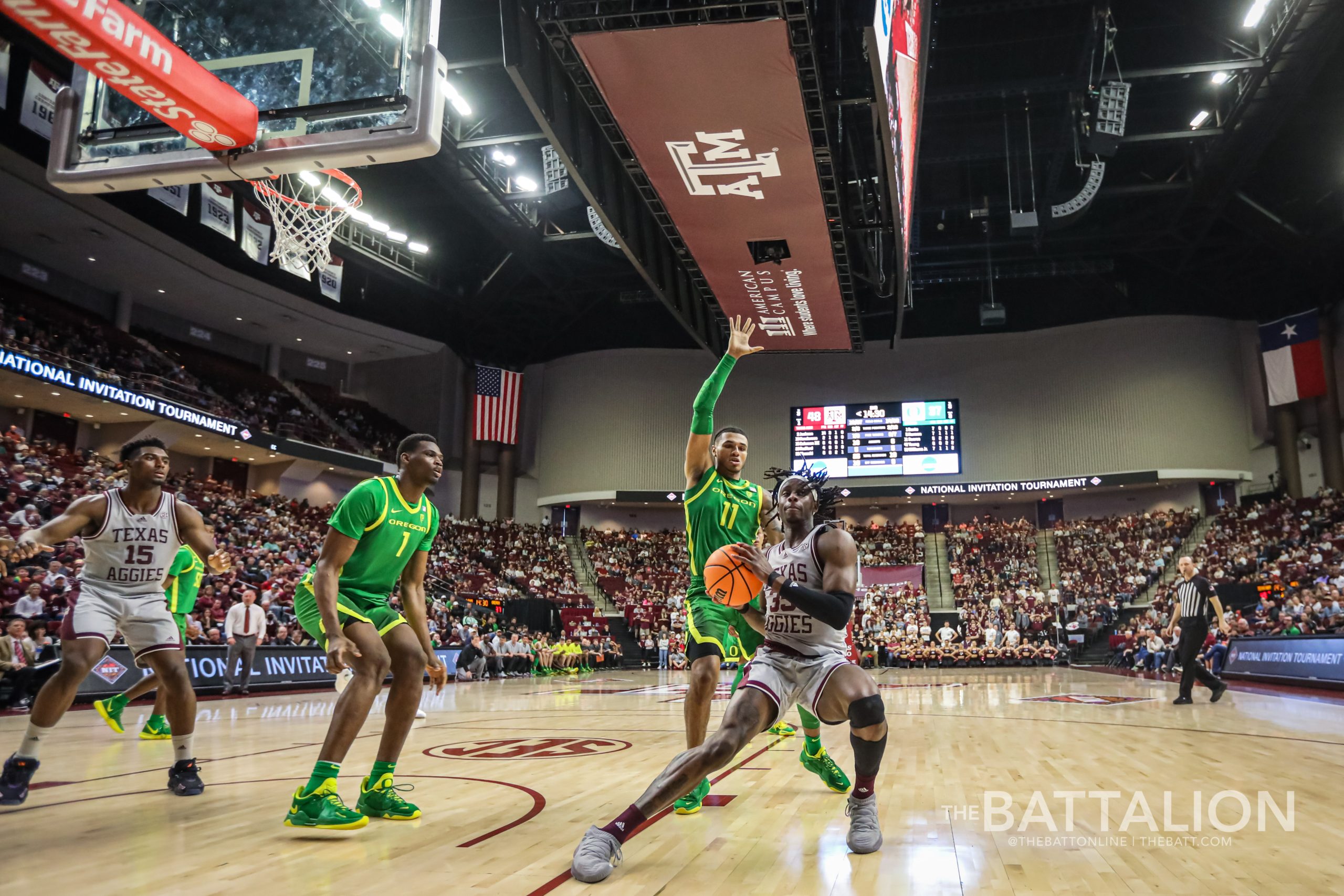 GALLERY: Men's Basketball vs. Oregon