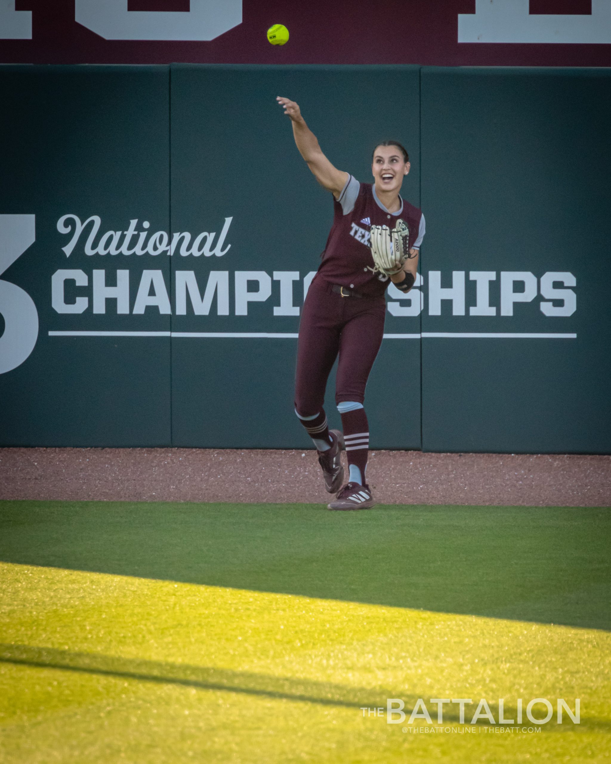 GALLERY%3A+Softball+vs.+Lamar