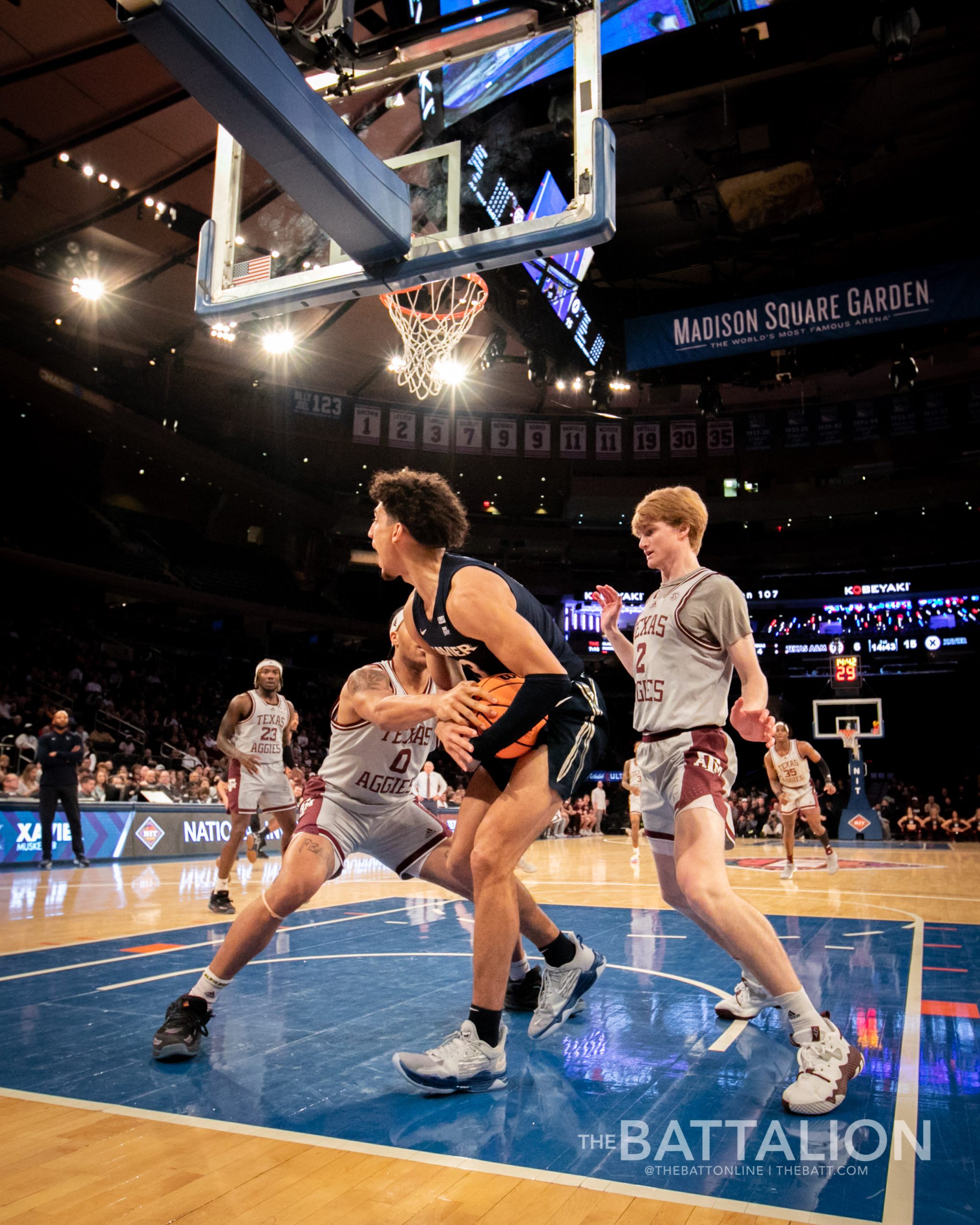 GALLERY: Men's Basketball vs. Xavier