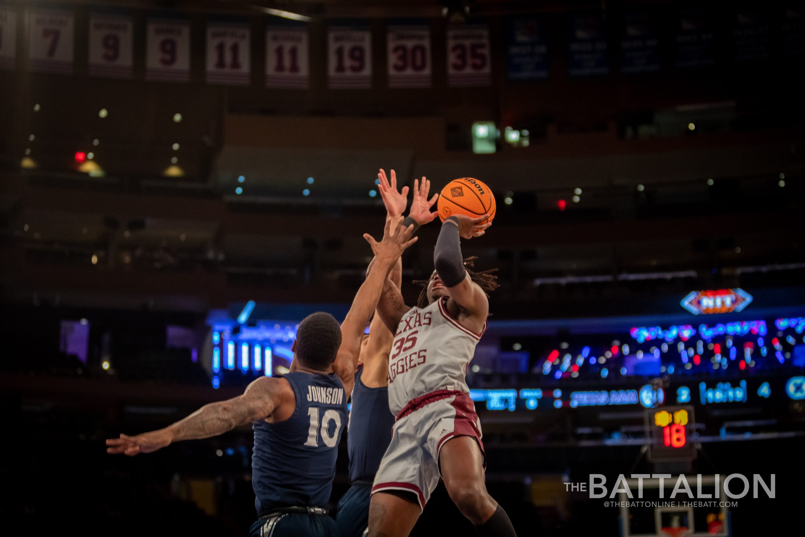 GALLERY: Men's Basketball vs. Xavier