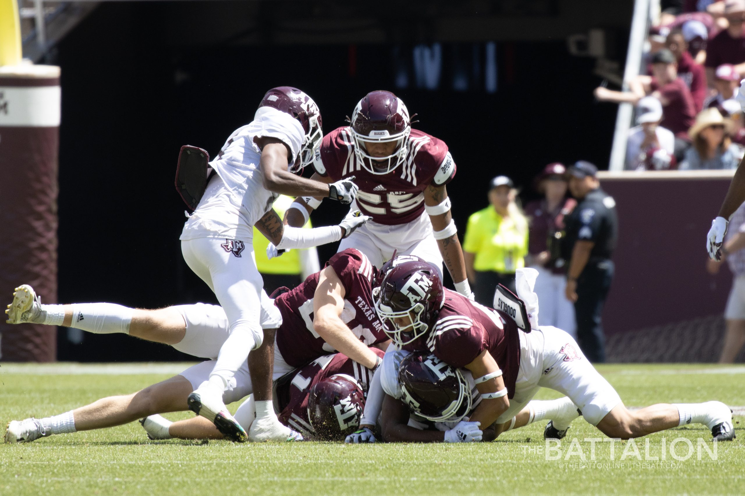 GALLERY: Football vs. Maroon and White