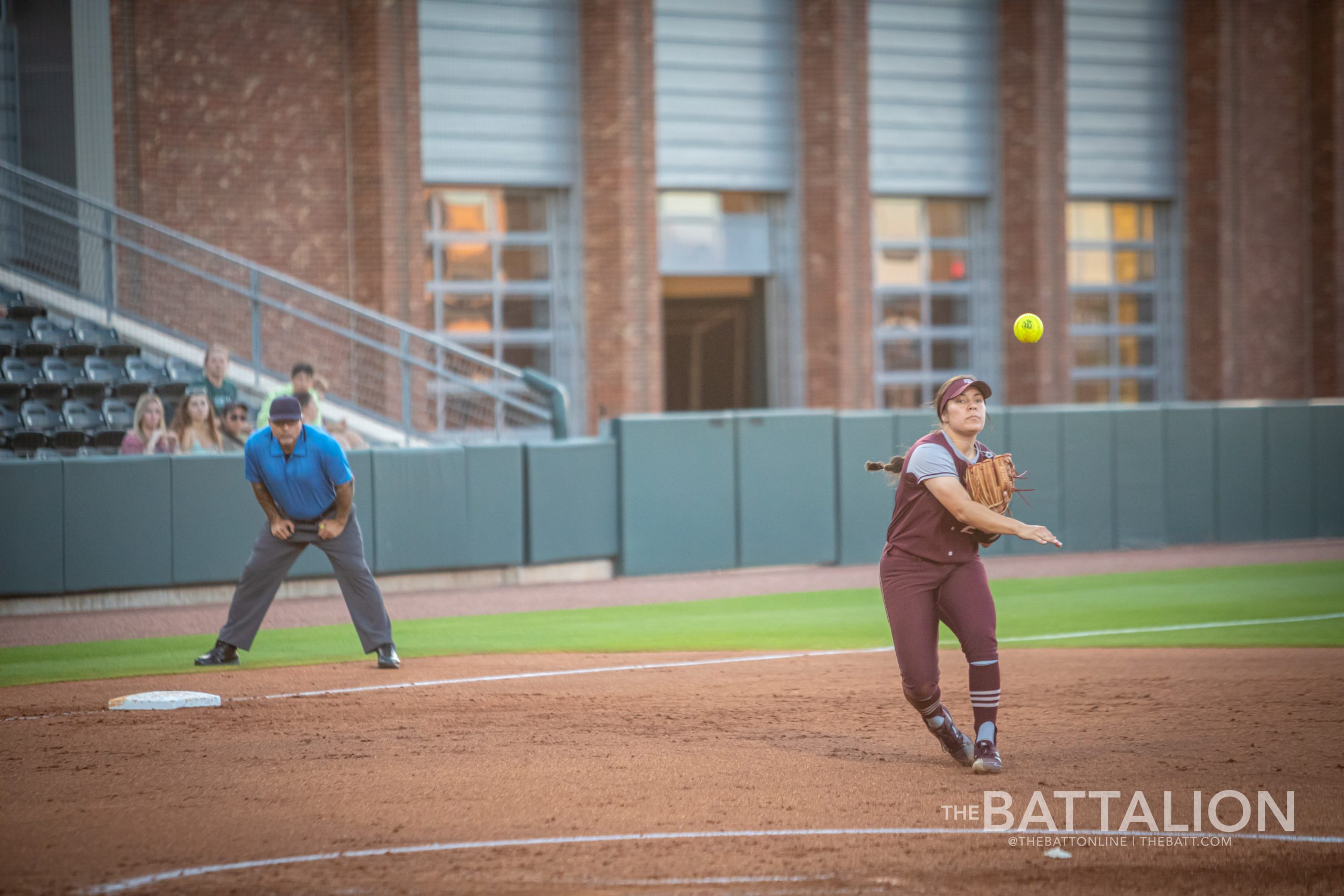 GALLERY%3A+Softball+vs.+Lamar