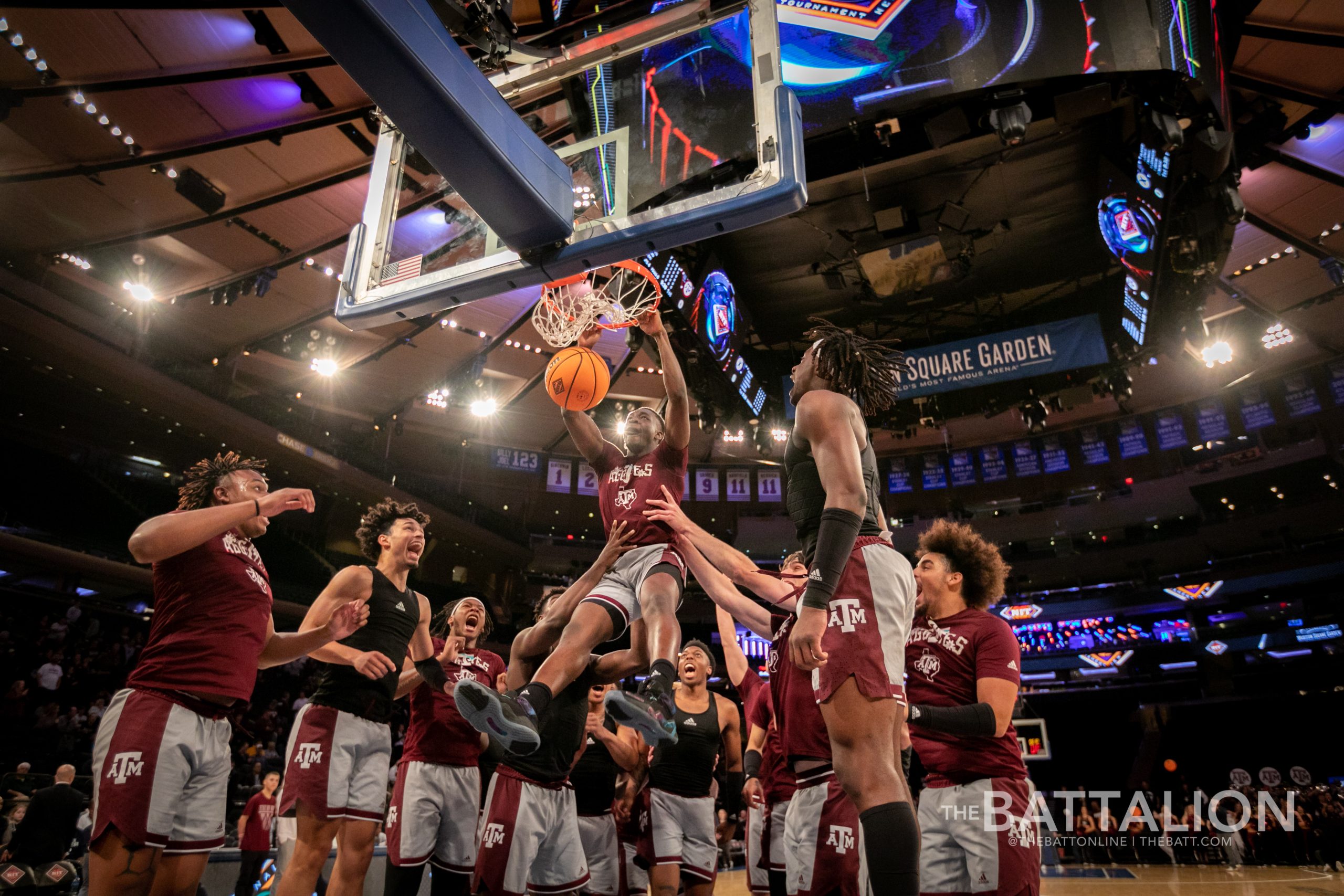 GALLERY: Men's Basketball vs. Xavier