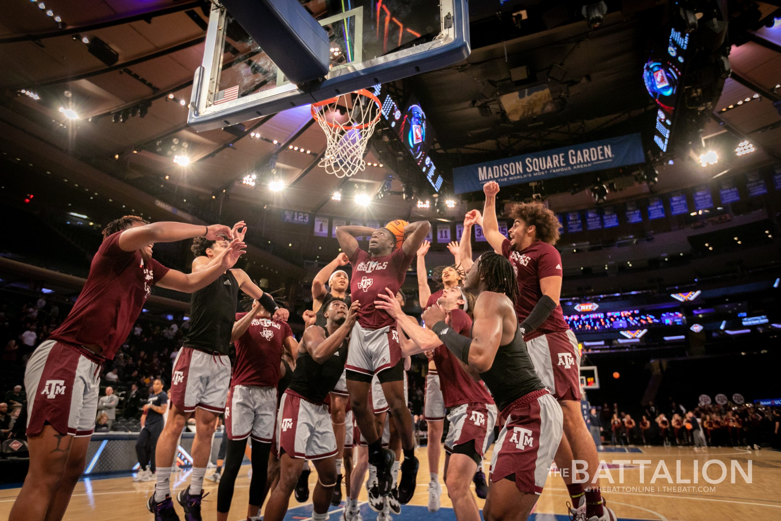 GALLERY: Men's Basketball vs. Xavier