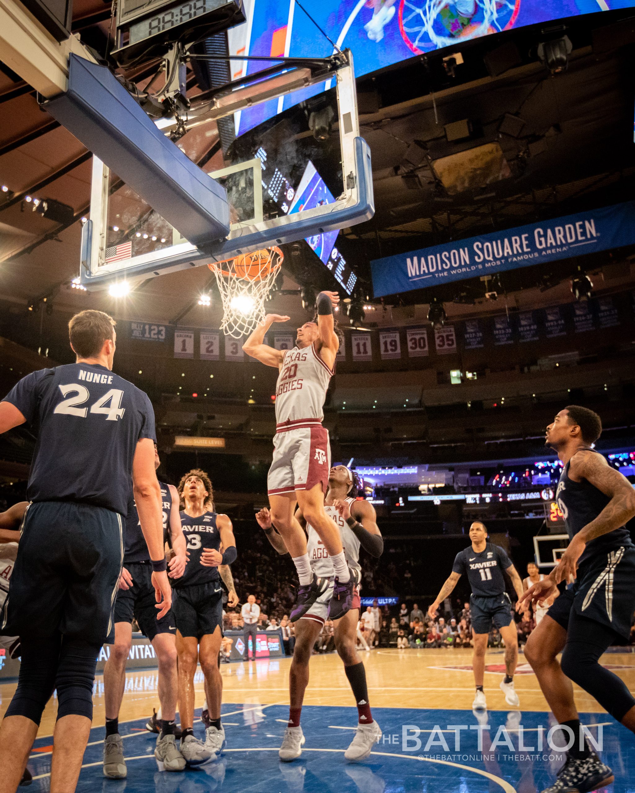 GALLERY: Men's Basketball vs. Xavier