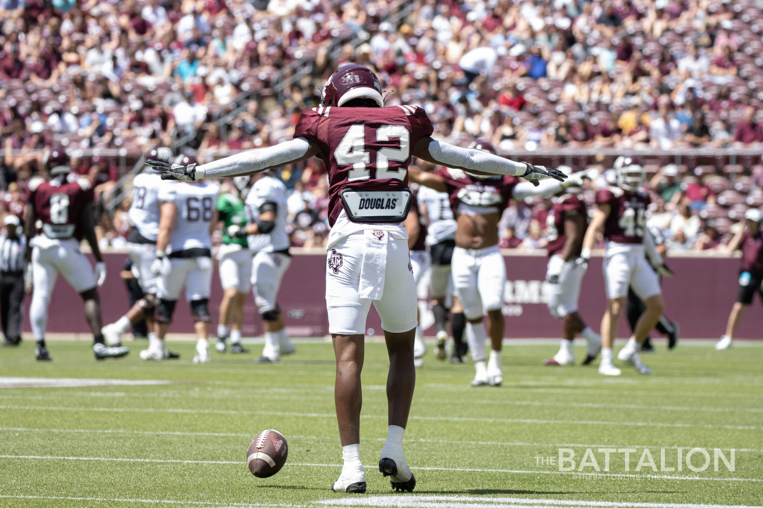 GALLERY: Football vs. Maroon and White