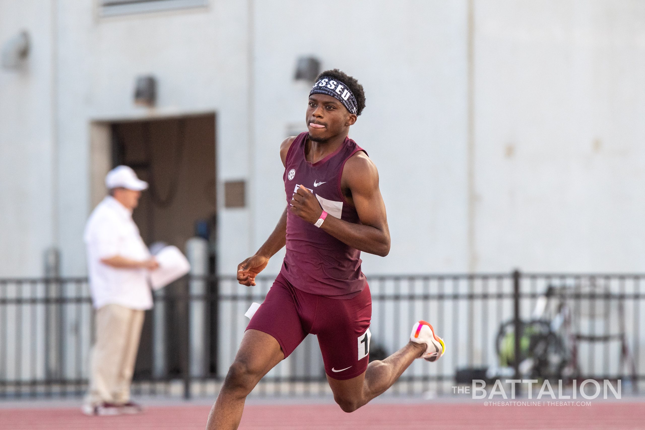 GALLERY: Track and Field vs. Alumni Muster