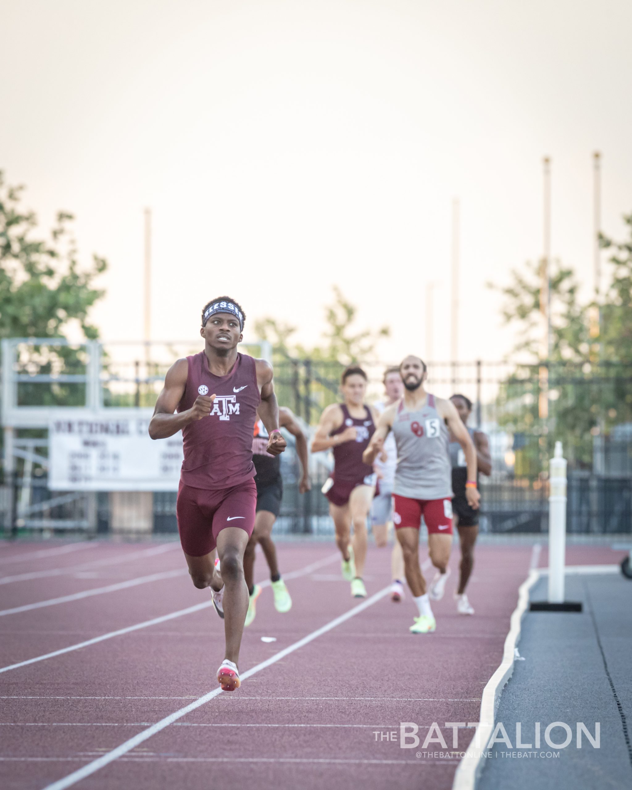 GALLERY: Track and Field vs. Alumni Muster