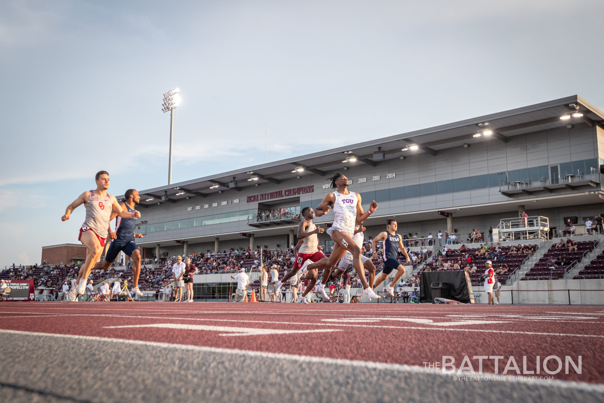 GALLERY: Track and Field vs. Alumni Muster