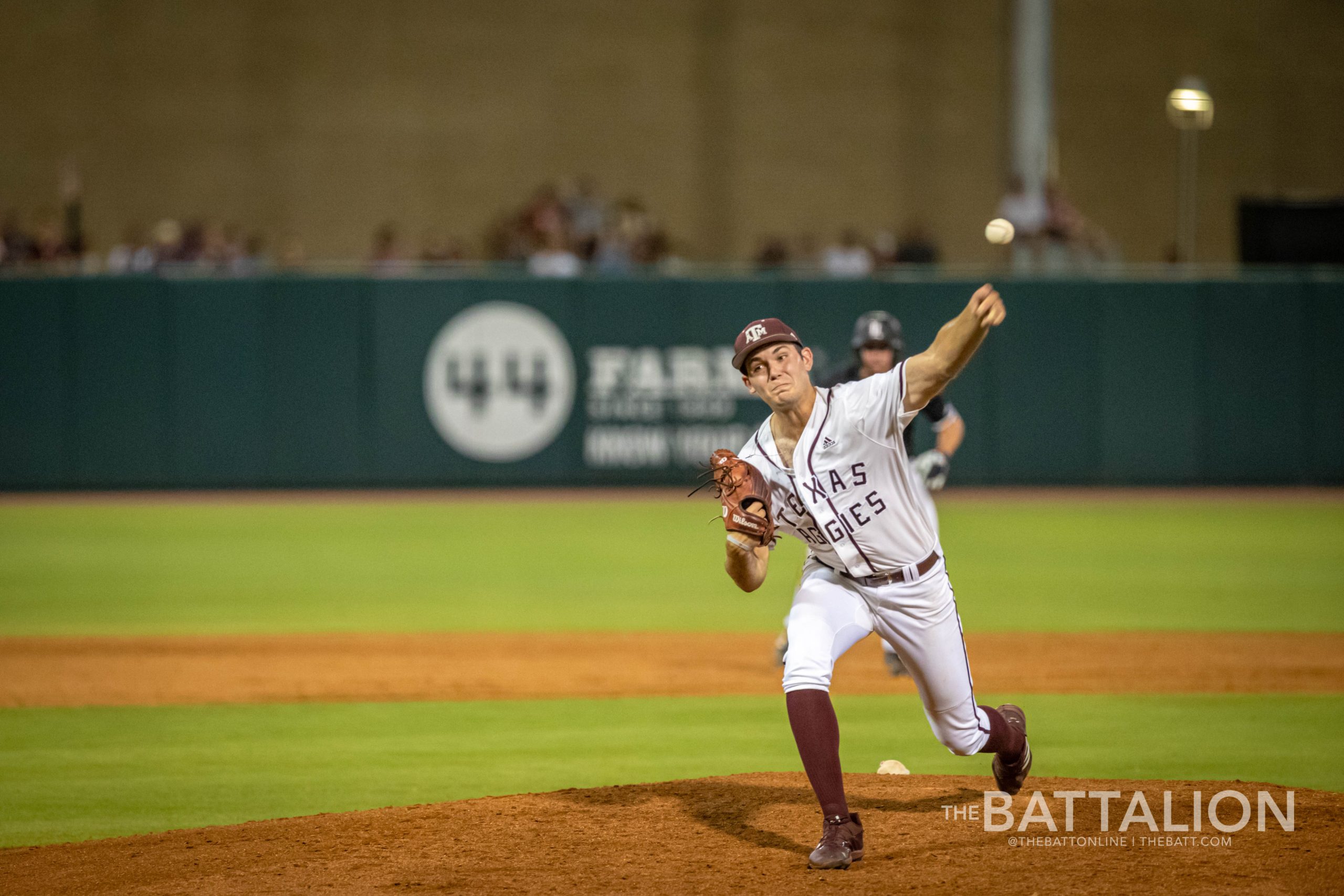 GALLERY: Baseball vs. Louisville (Game 1)