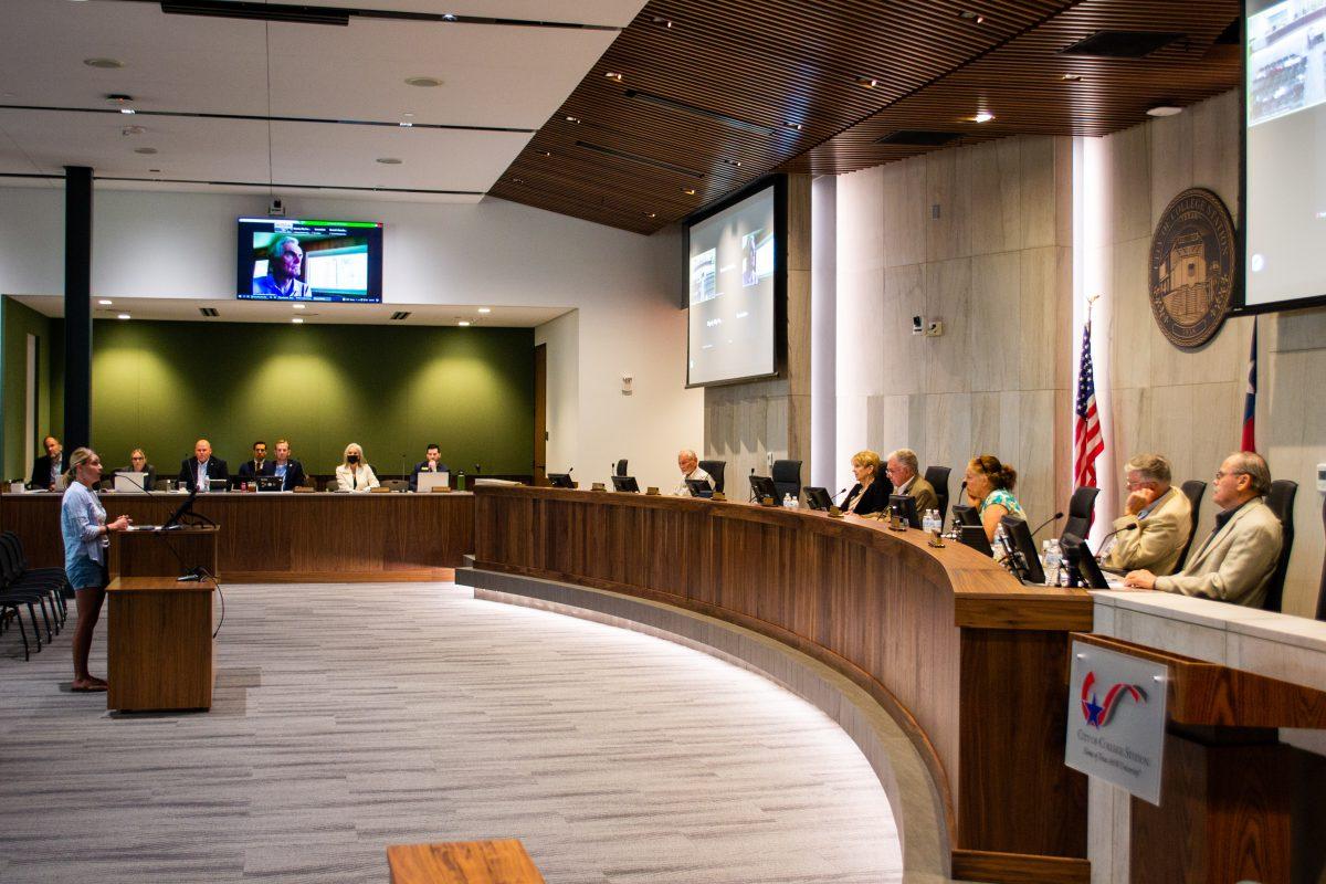 Leasa Decuir address the College Station City Council about her familys health after discovering mold in back-to-back apartments, Thursday, June 9, 2022. 