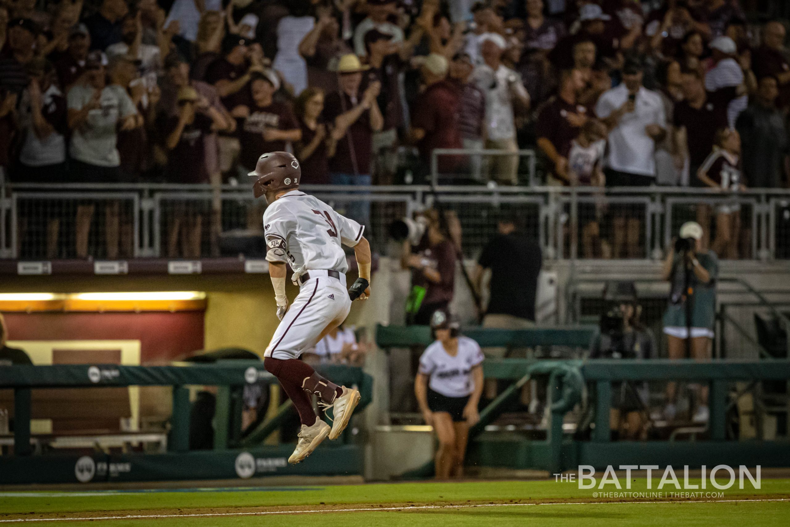 GALLERY: Baseball vs. Louisville (Game 1)