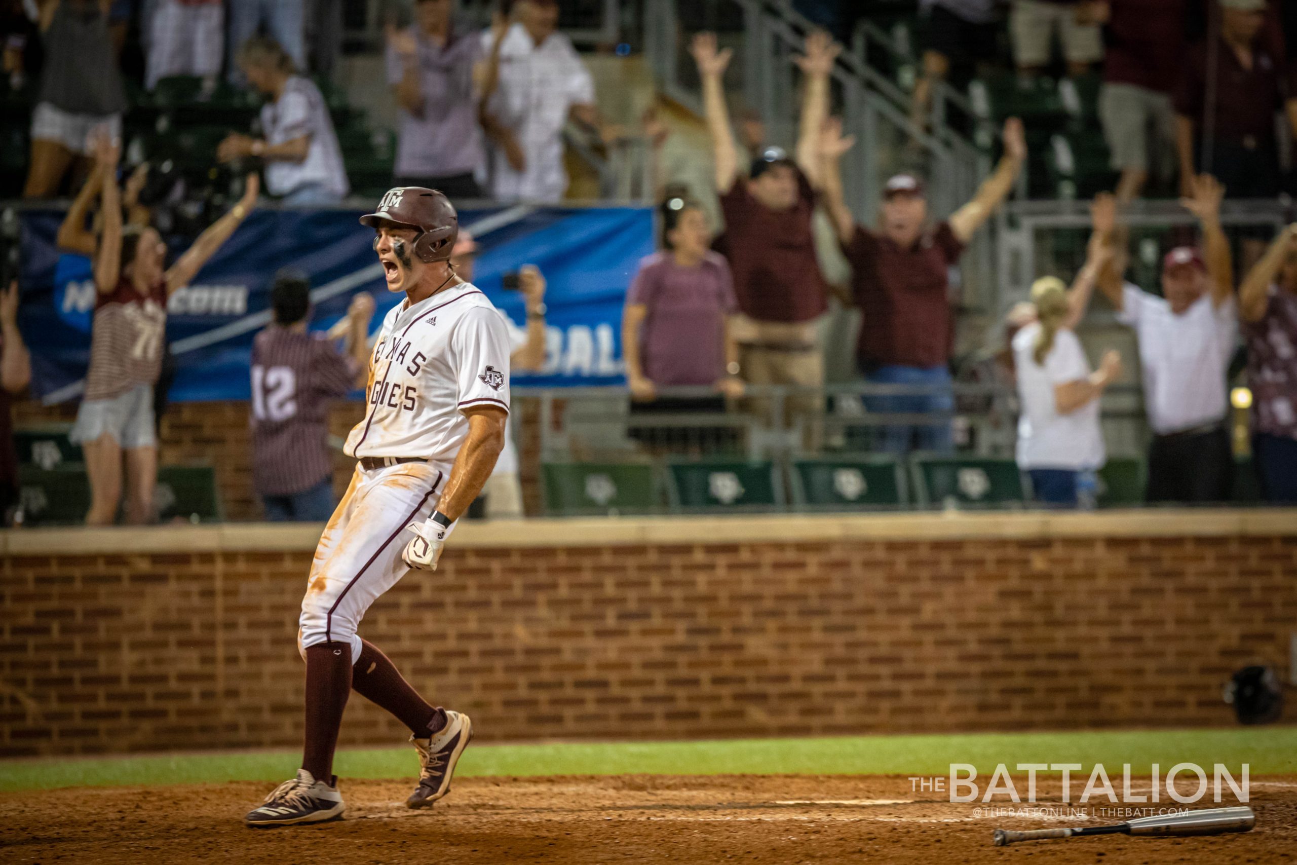 GALLERY: Baseball vs. Louisville (Game 1)