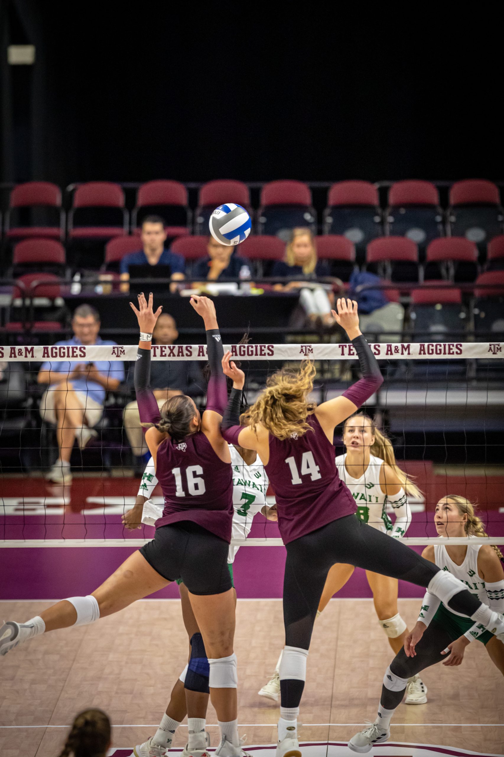 GALLERY%3A+Volleyball+vs.+Hawaii