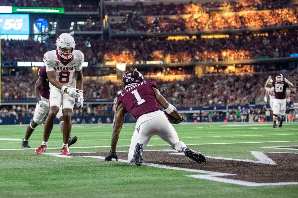 Freshman WR Evan Stewart (1) scores the Aggies first touchdown during the Southwest Classic on Saturday, Sept. 24, 2022, at AT&T Stadium in Arlington, Texas.