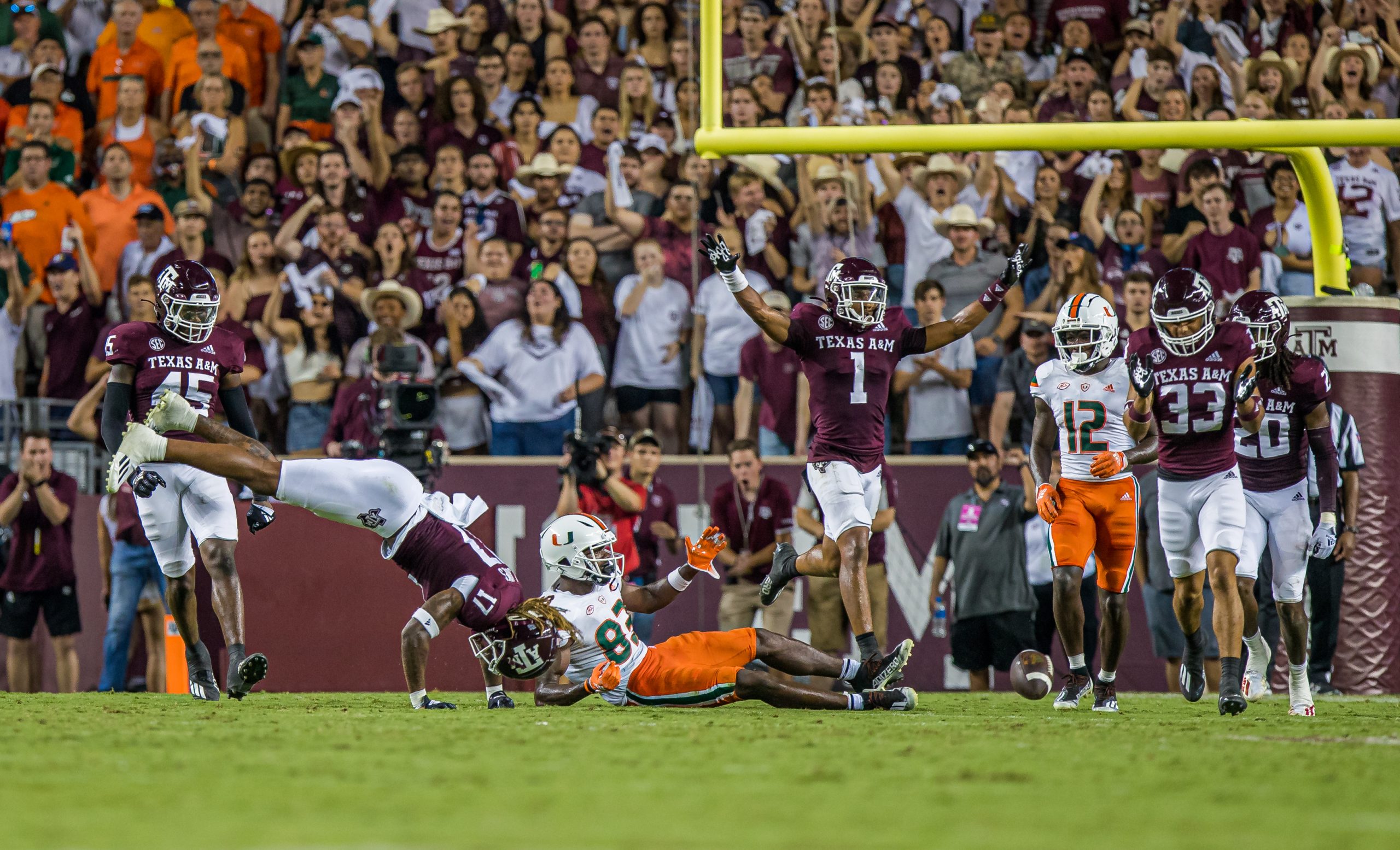 GALLERY: Football vs. Miami