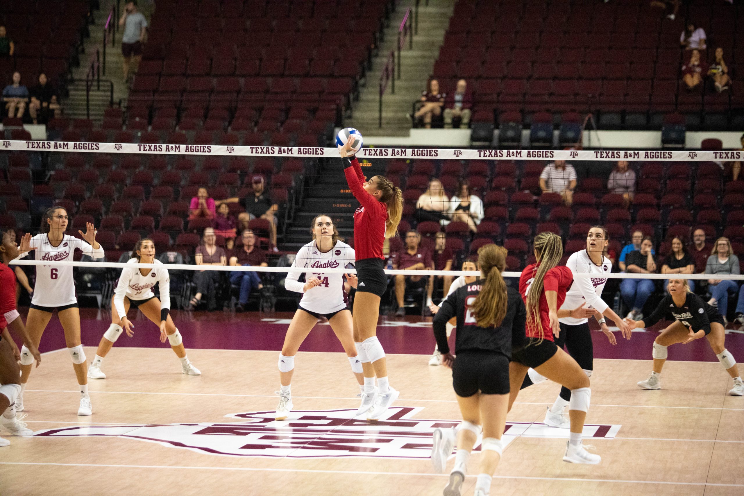 GALLERY%3A+Volleyball+vs.+Louisiana