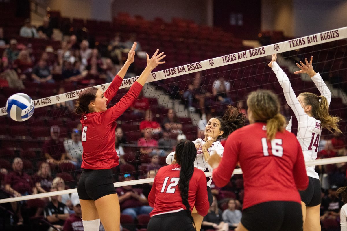 Graduate student S Elena Karakasi (6) gets the ball past Louisiana at Reed Arena on Friday, Sep. 2, 2022.