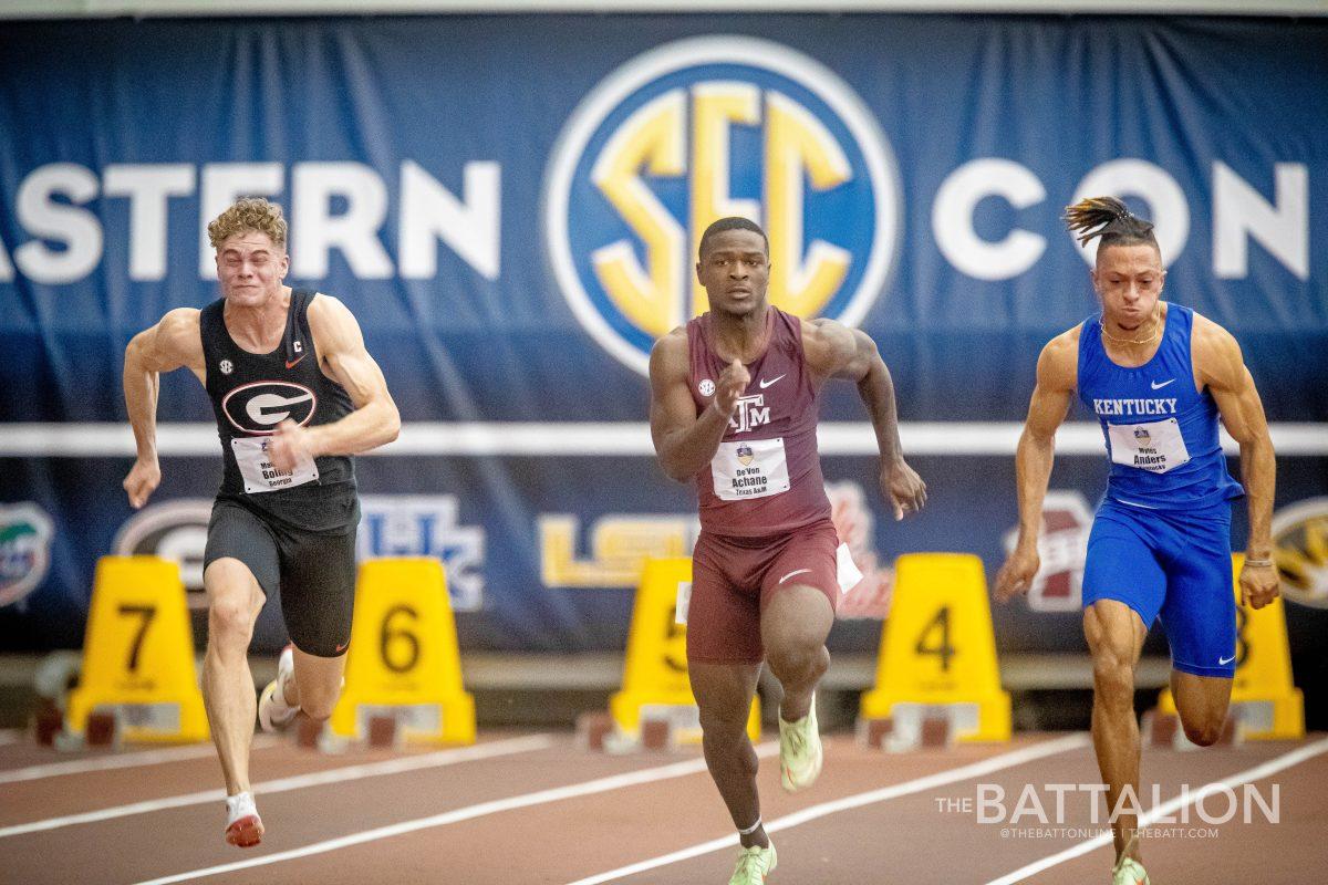 Sophomore Devon Achane sprints down the track during the 60m race at the SEC Indoor Track and Field Championship on Saturday, Feb. 26, 2022.