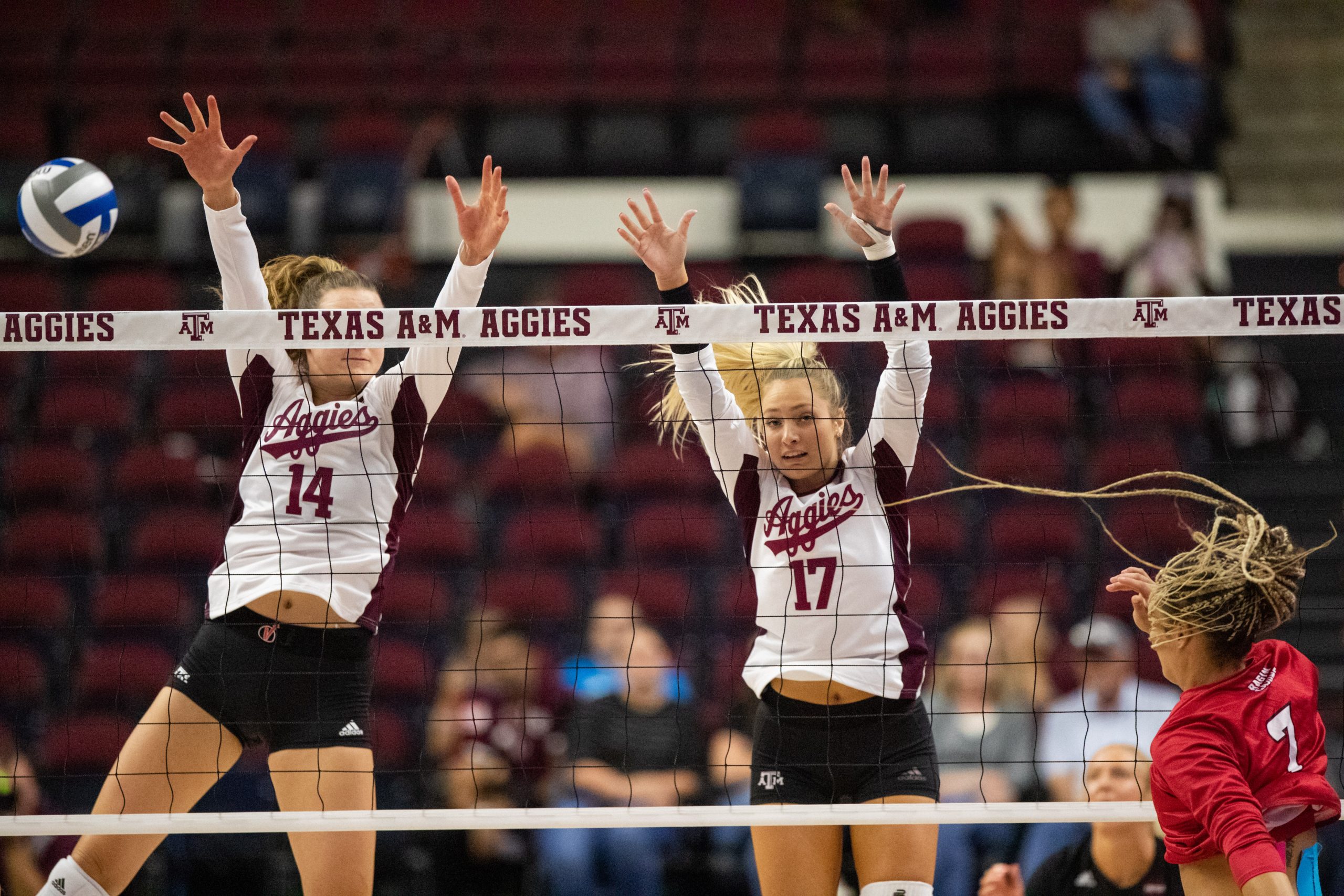 GALLERY%3A+Volleyball+vs.+Louisiana