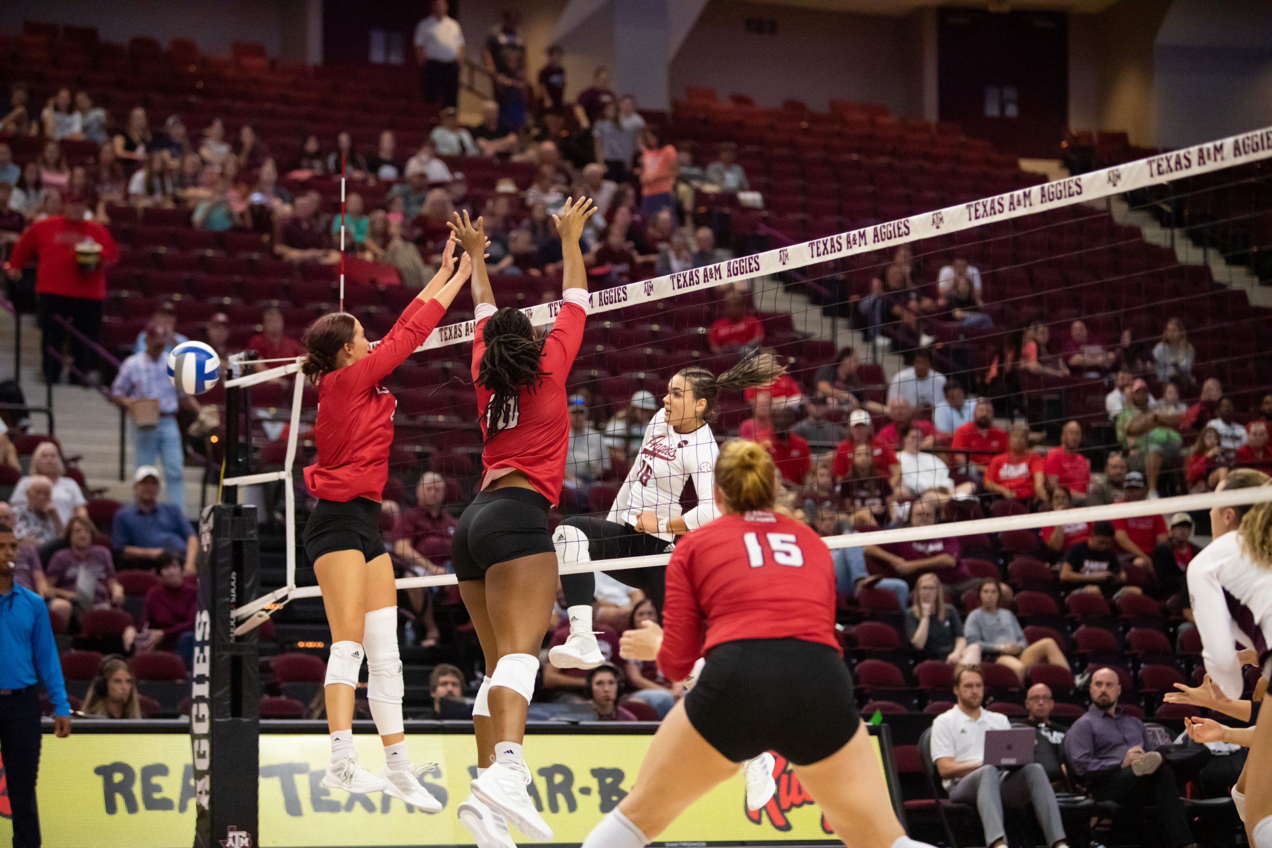 GALLERY%3A+Volleyball+vs.+Louisiana