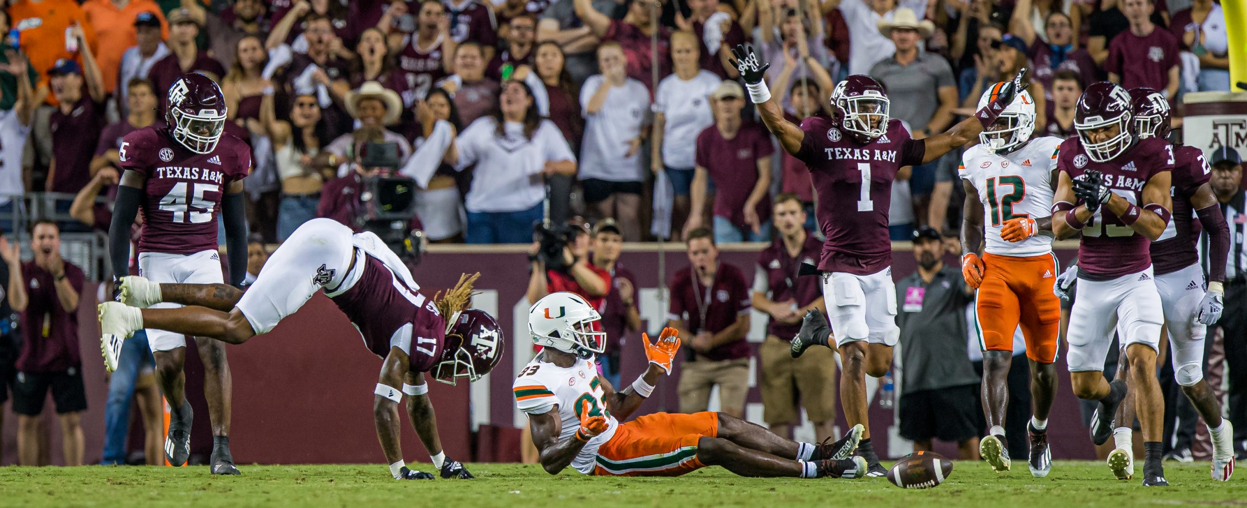 GALLERY: Football vs. Miami