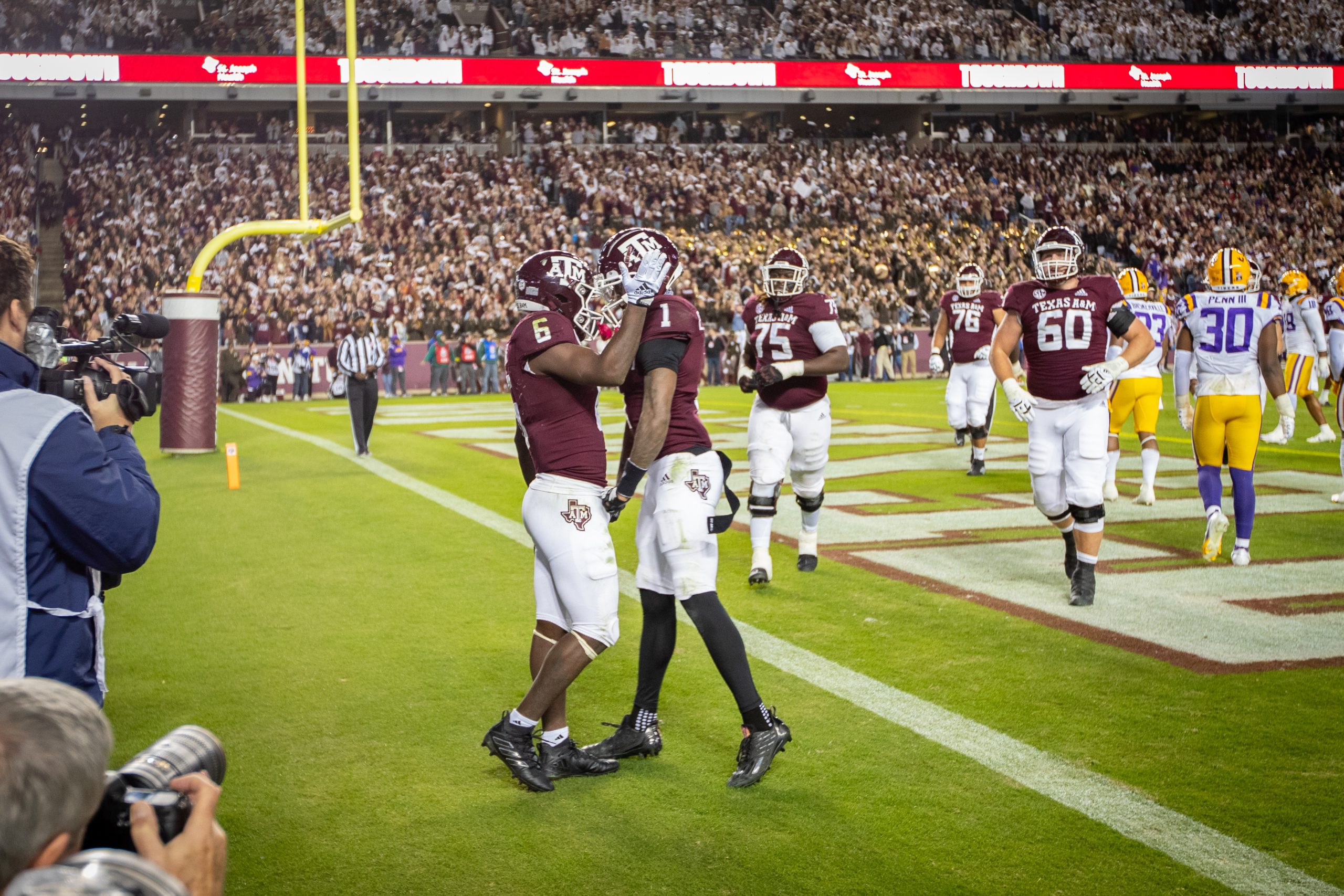 GALLERY: Football vs. LSU