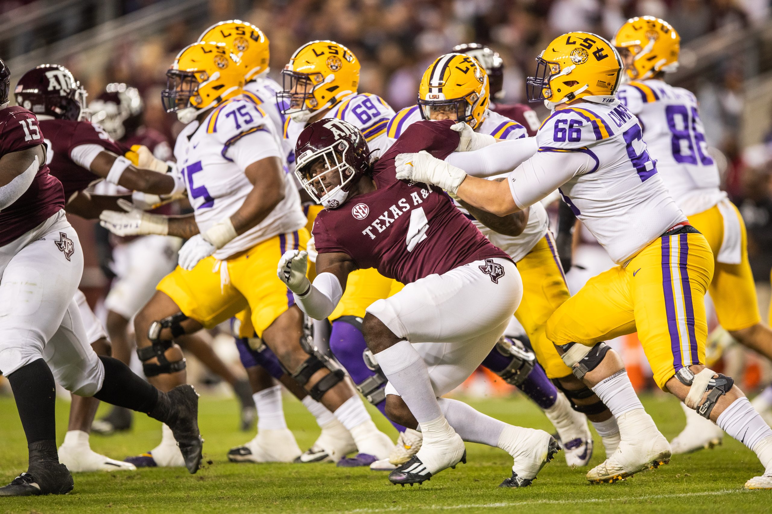 GALLERY: Football vs. LSU