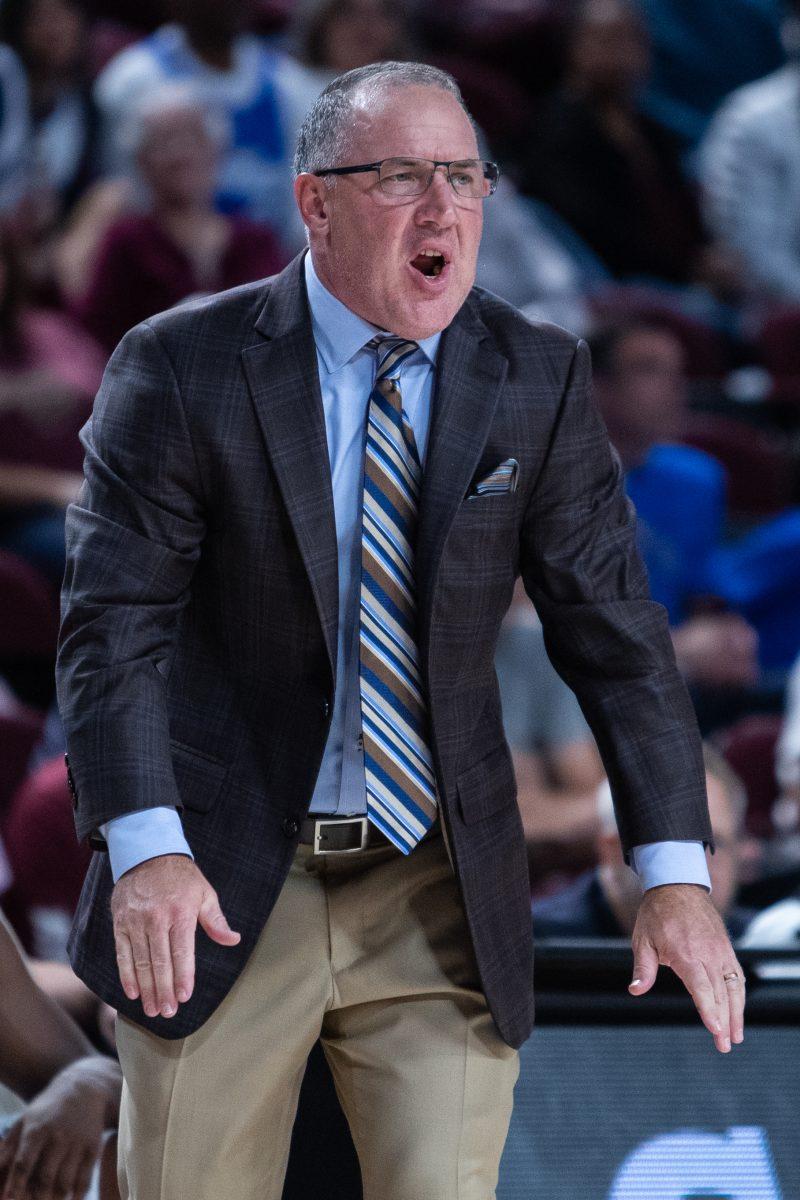 Coach Buzz Williams calls out to players during A&Ms game against A&M Kingsville at Reed Arena on Friday, Nov. 4, 2022. (Cameron Johnson/The Battalion)