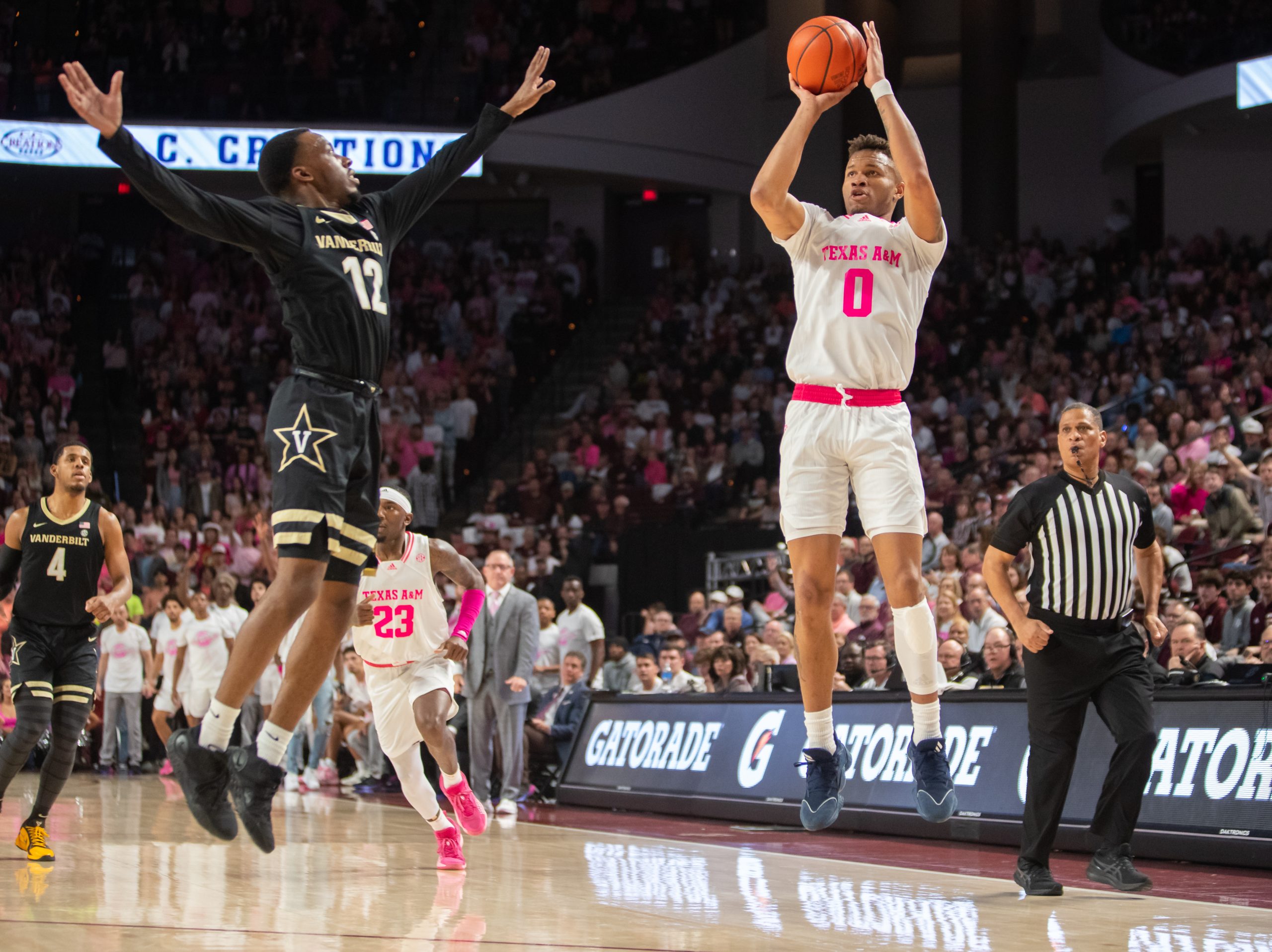 GALLERY: Men's Basketball vs. Vanderbilt