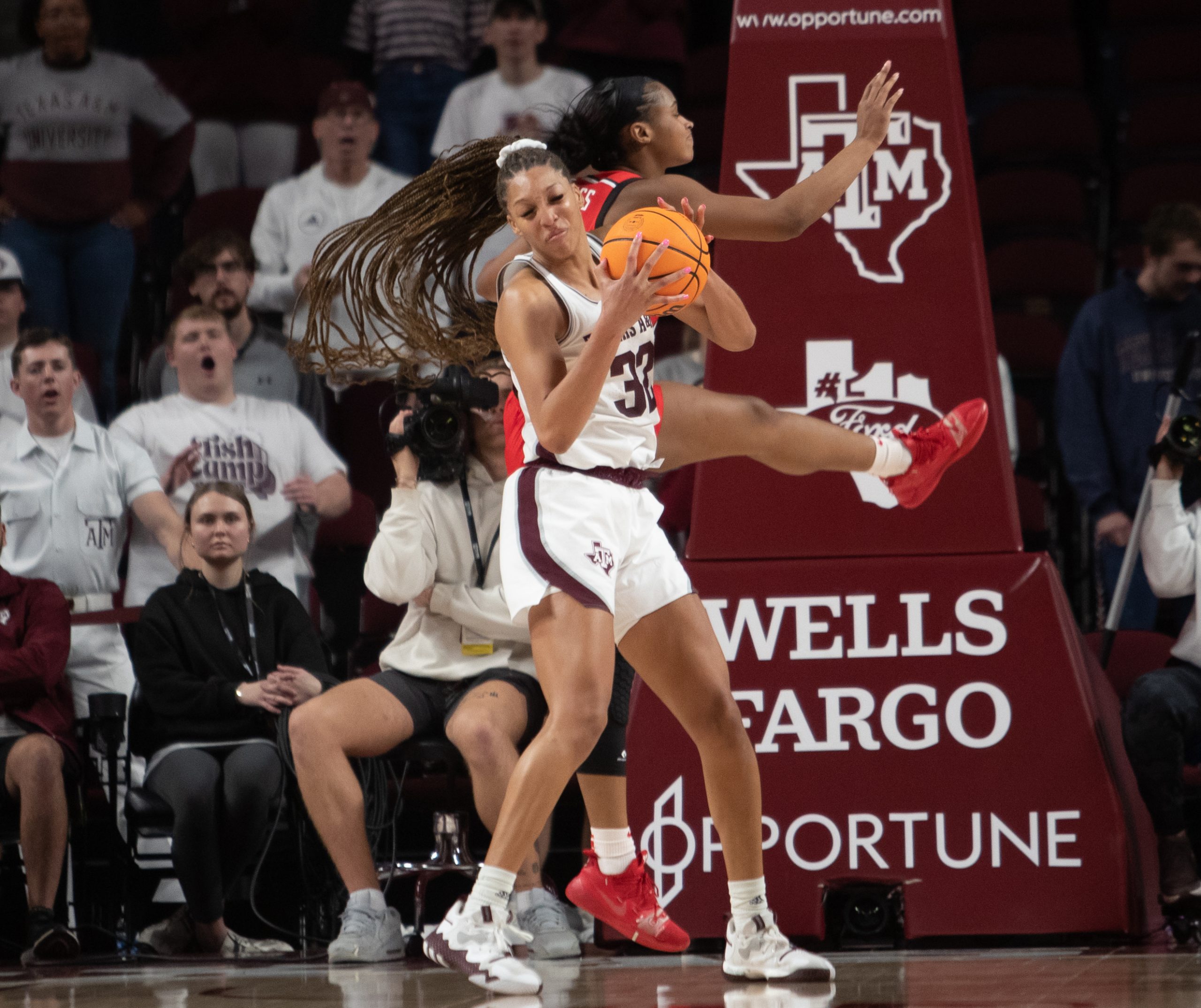 GALLERY%3A+Womens+Basketball+vs.+Georgia