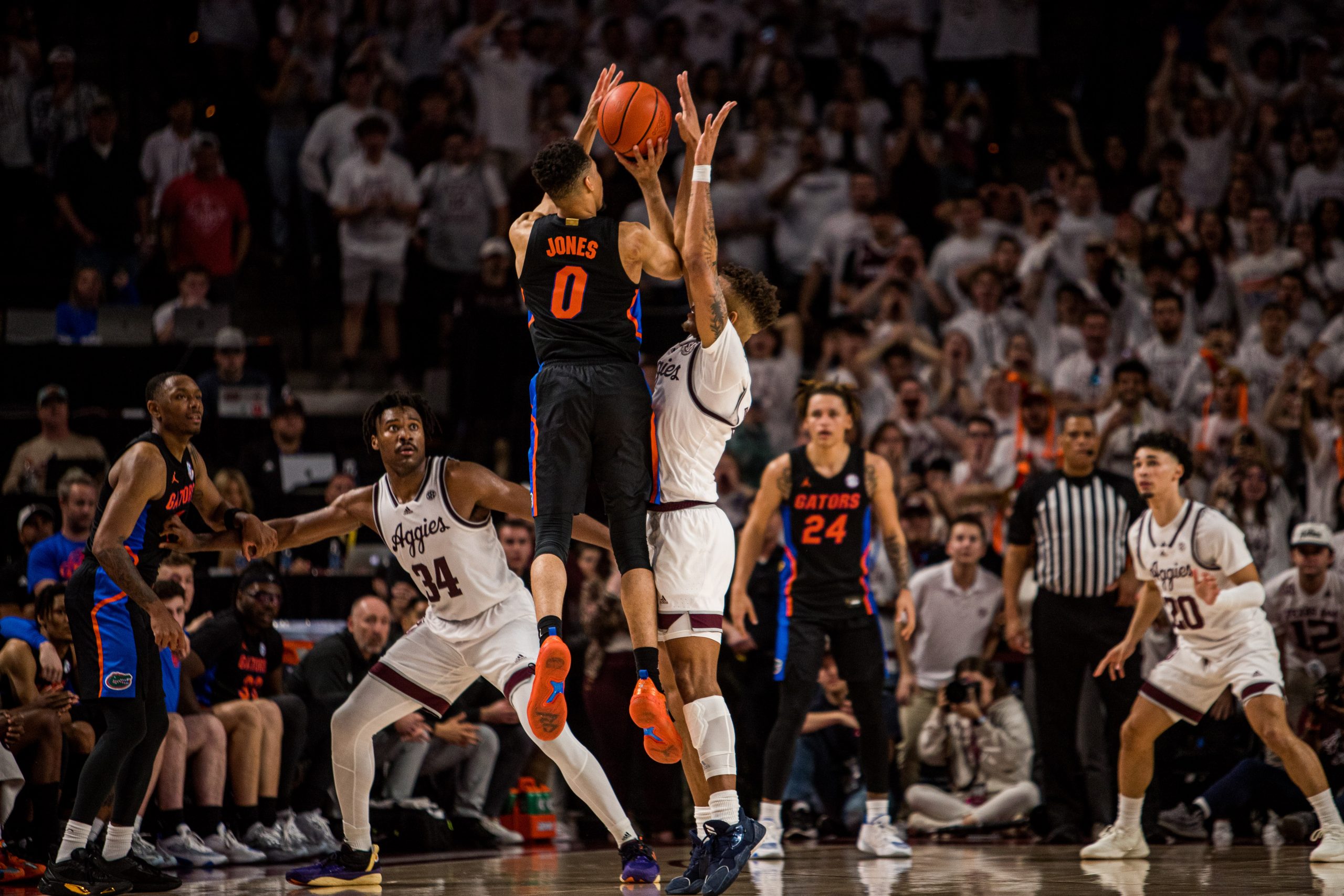 GALLERY: Men's Basketball vs. Florida