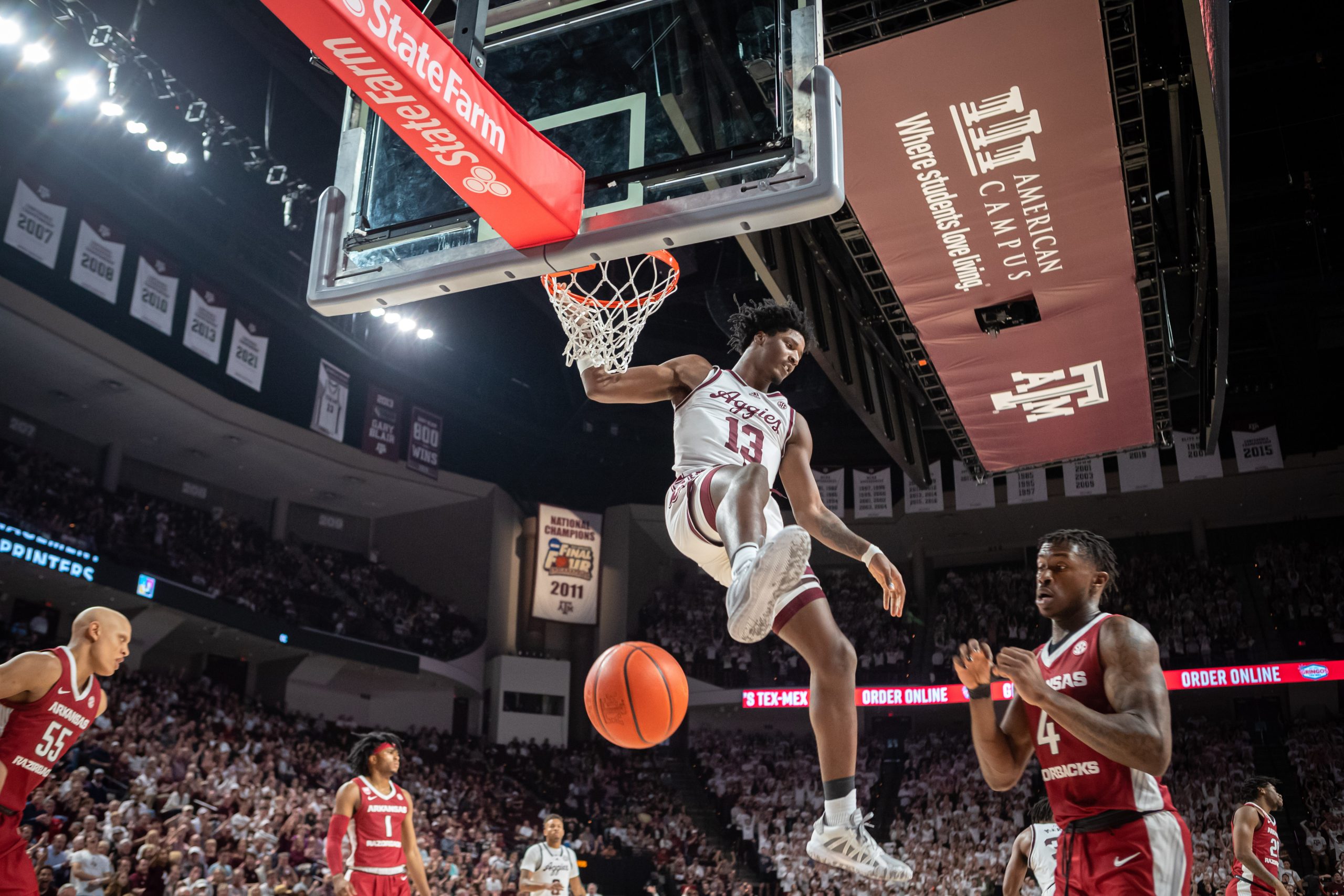 GALLERY: Men's Basketball vs. Arkansas