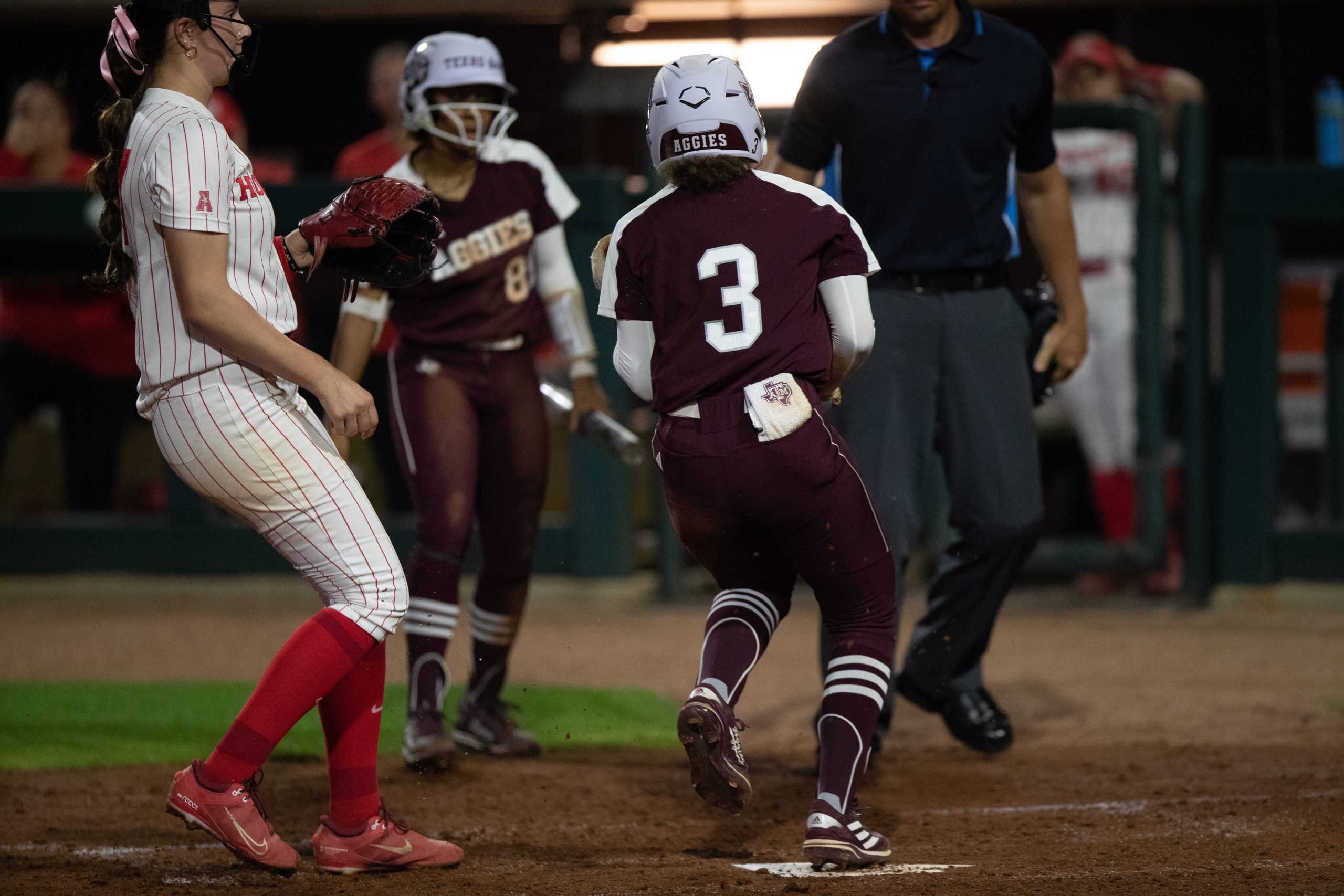 GALLERY%3A+Softball+vs.+Houston