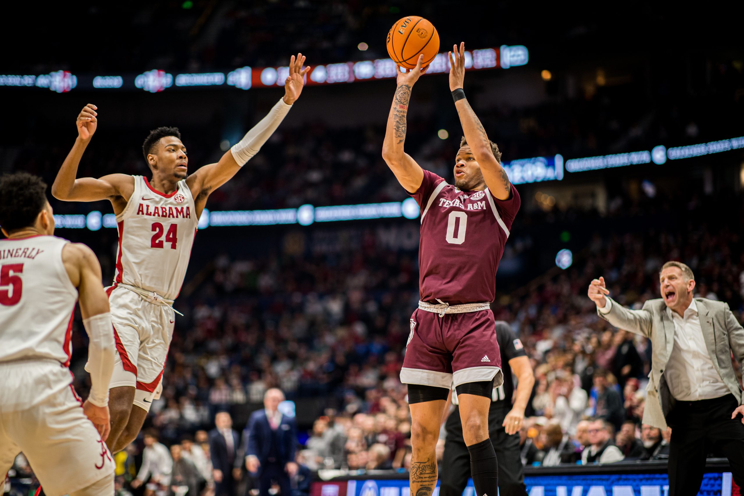 GALLERY: Men's Basketball vs. Alabama