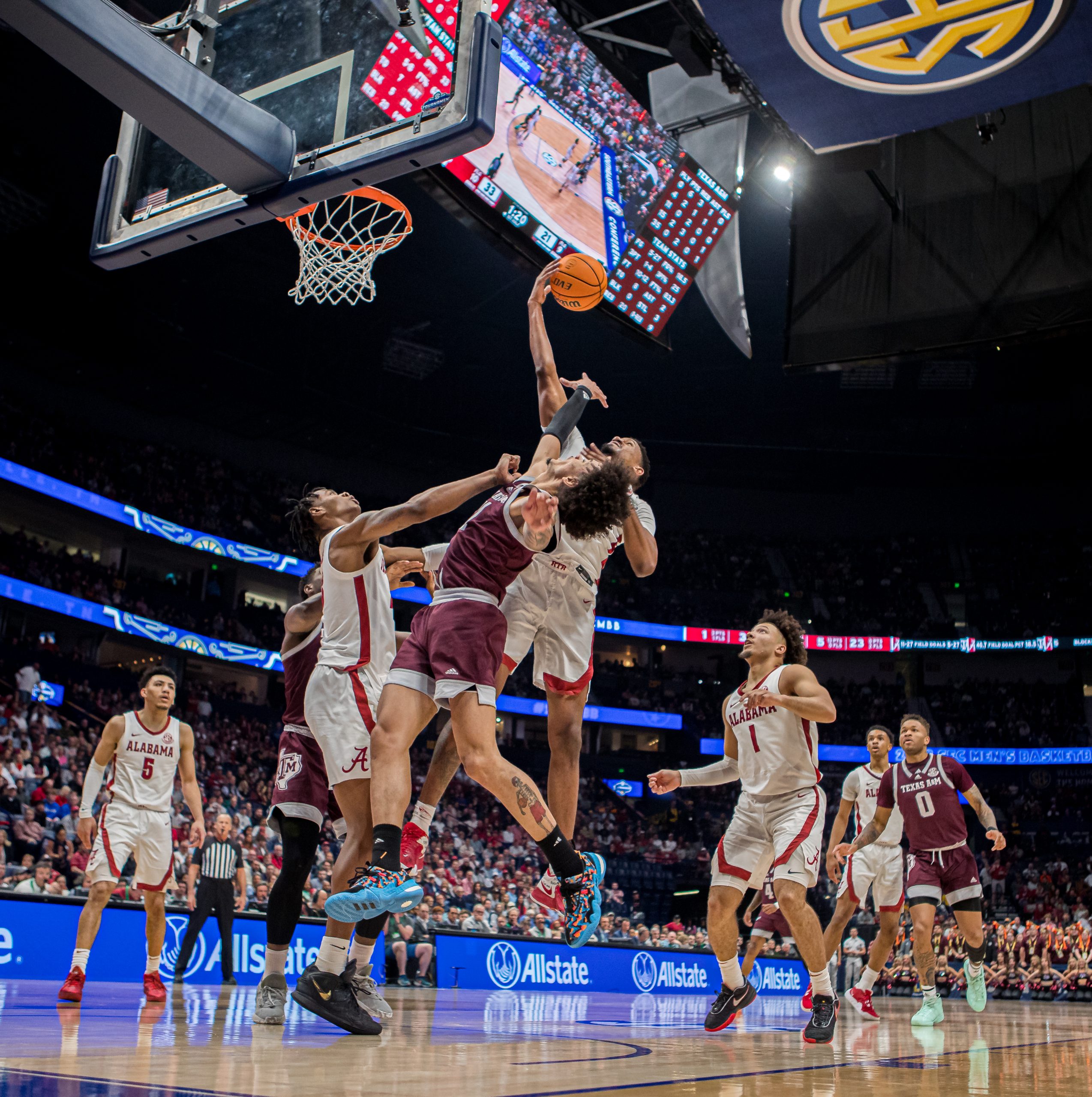 GALLERY: Men's Basketball vs. Alabama