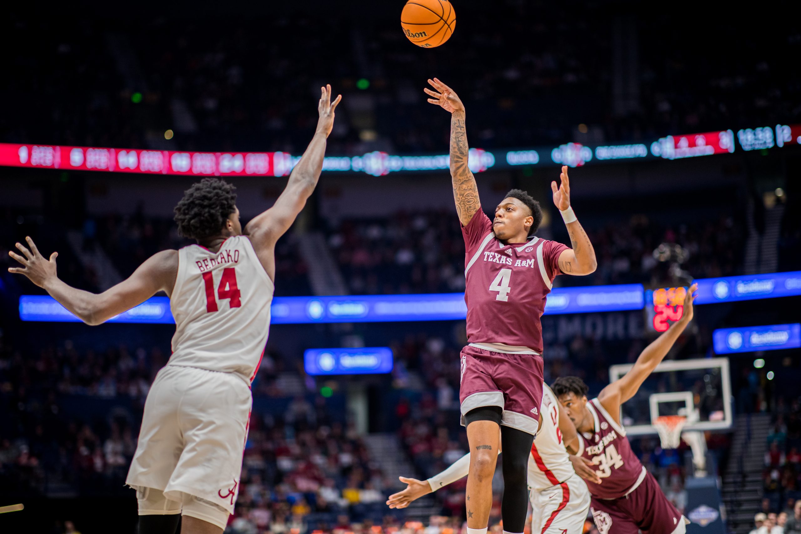 GALLERY: Men's Basketball vs. Alabama