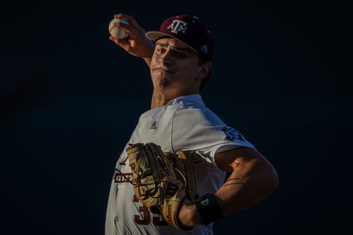 Junior RHP Nathan Dettmer (35) pitches from the mound during Texas A&Ms game against Mizzou at Olsen Field on Thursday, April 13, 2023.