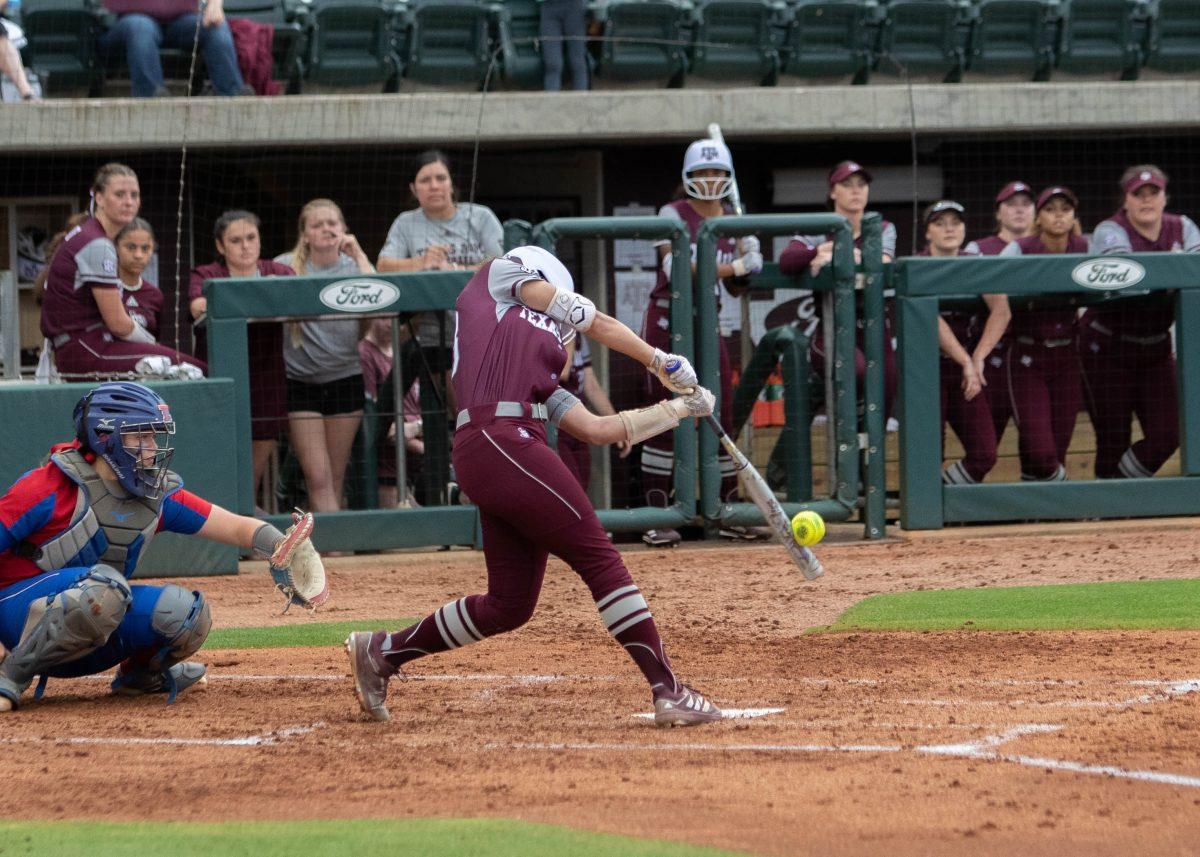 Freshman+INF+Amari+Harper+%2813%29+hits+against+Louisiana+Tech+at+Davis+Diamond+on+Wednesday%2C+March+22%2C+2023.