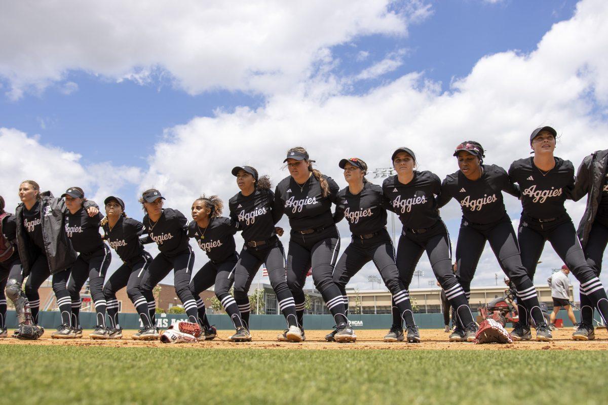 Texas A&M softball players doing the war hymn after winning Texas A&Ms first game against Mizzou at Davis Diamond on Wednesday, April 29, 2023