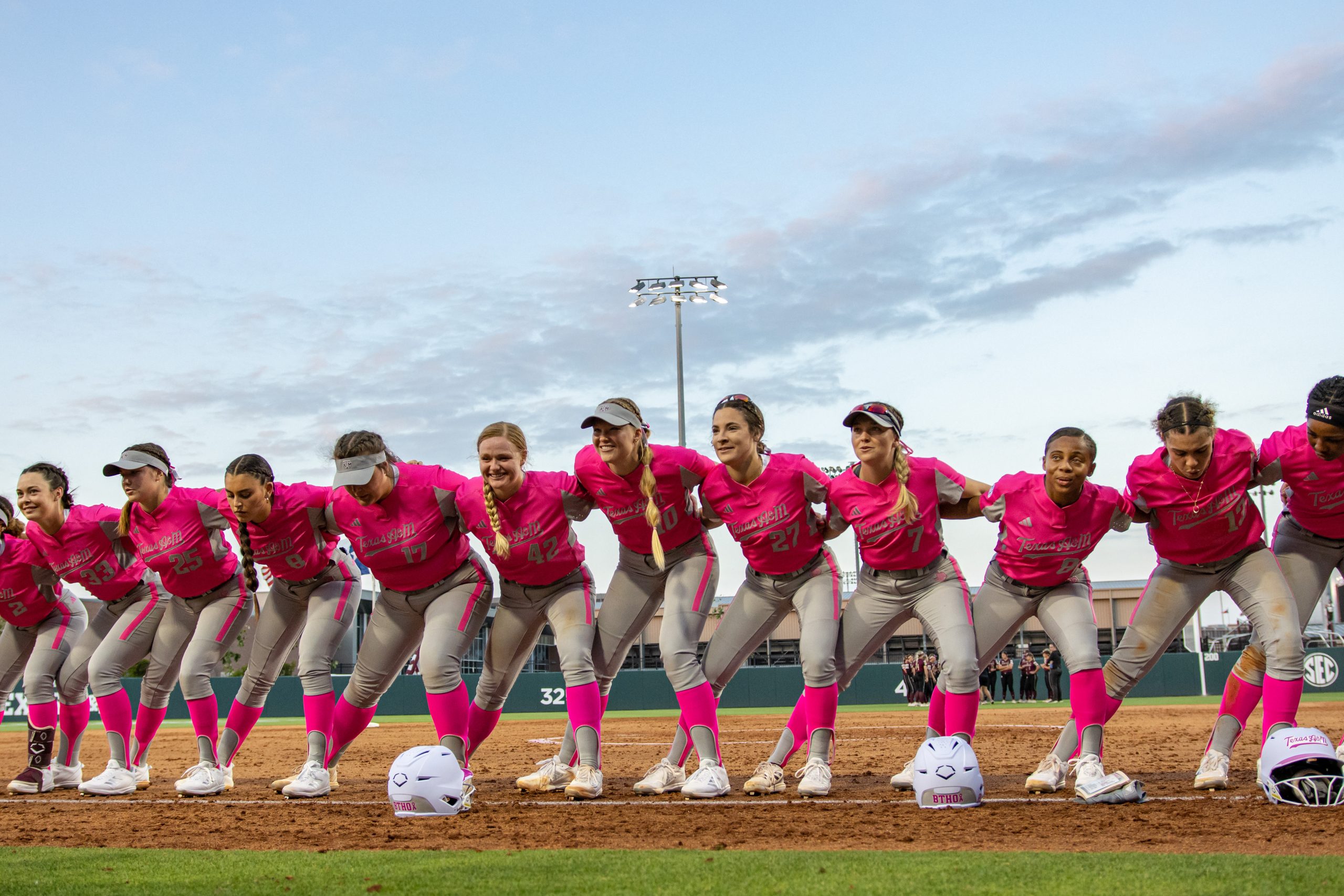 GALLERY%3A+Softball+vs.+Texas+State