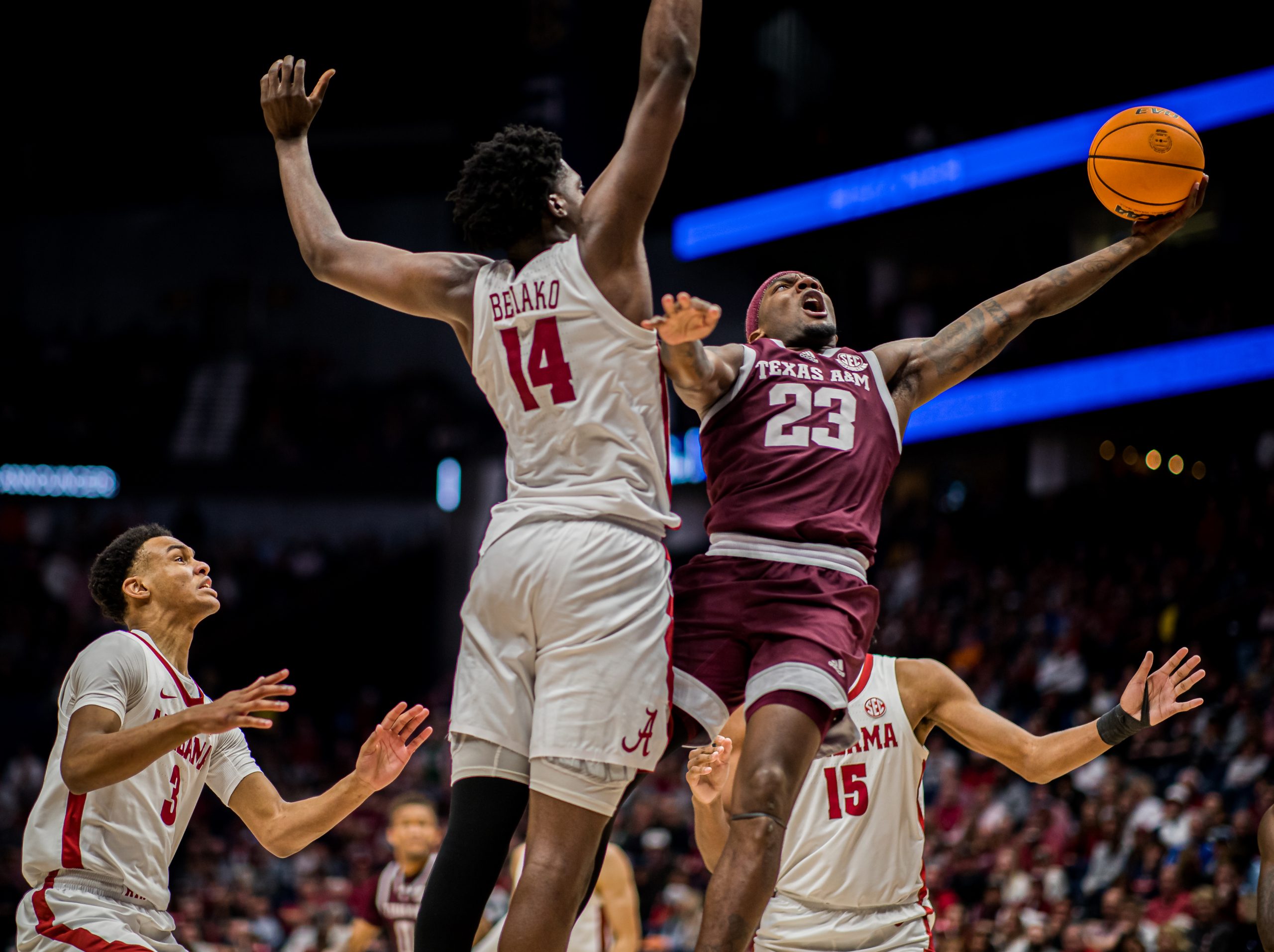 GALLERY: Men's Basketball vs. Alabama