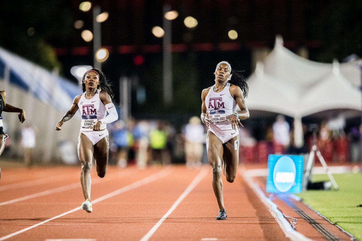 <p>Sophomore Jemaisha Arnold and Tierra Robinson-Jones run the 800m during the NCAA Outdoor Track and Field Championships on Saturday, June 10, 2023 and Mike A. Myers Stadium in Austin, Texas (Ishika Samant/The Battalion)</p>