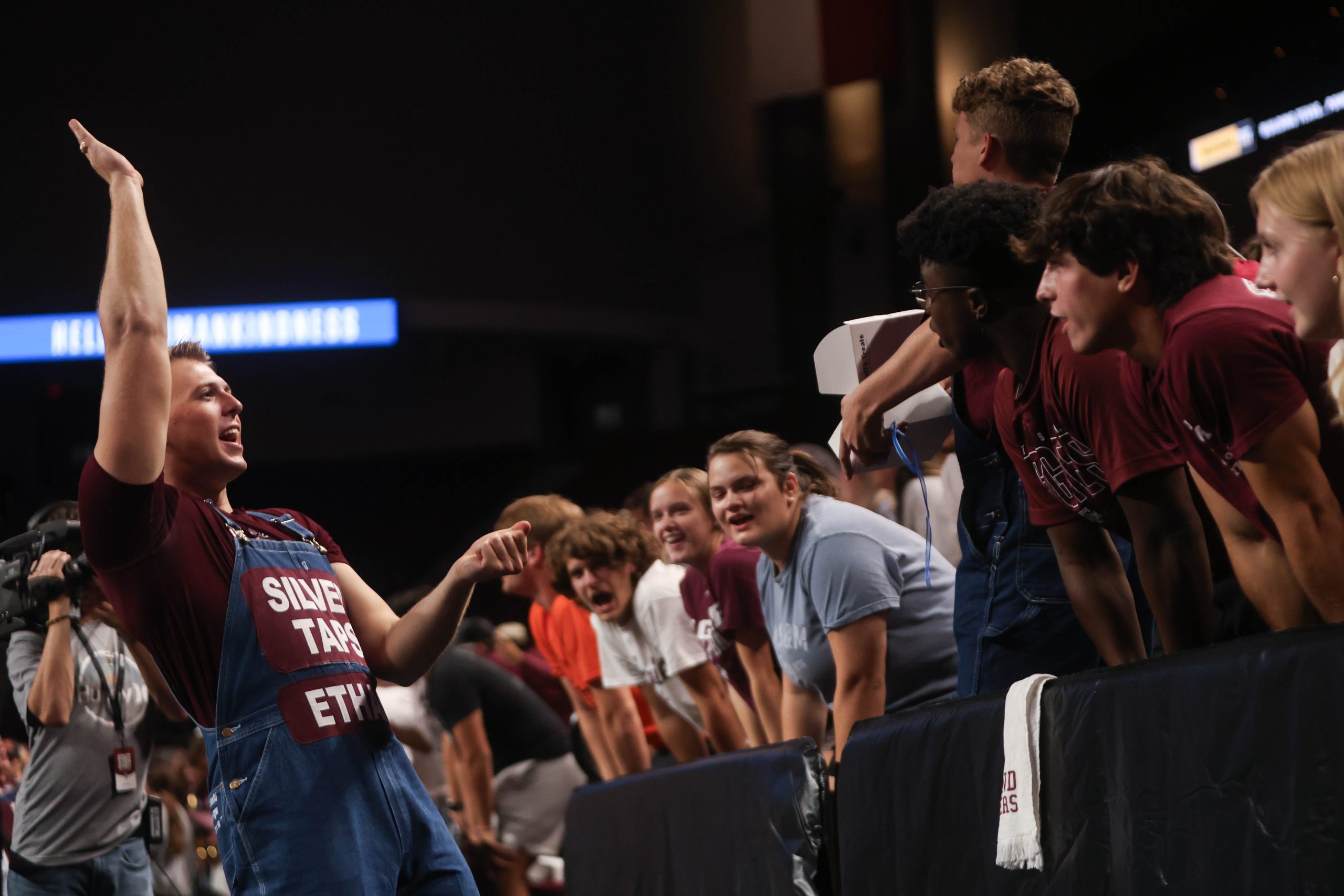 GALLERY: Volleyball vs. Mississippi State