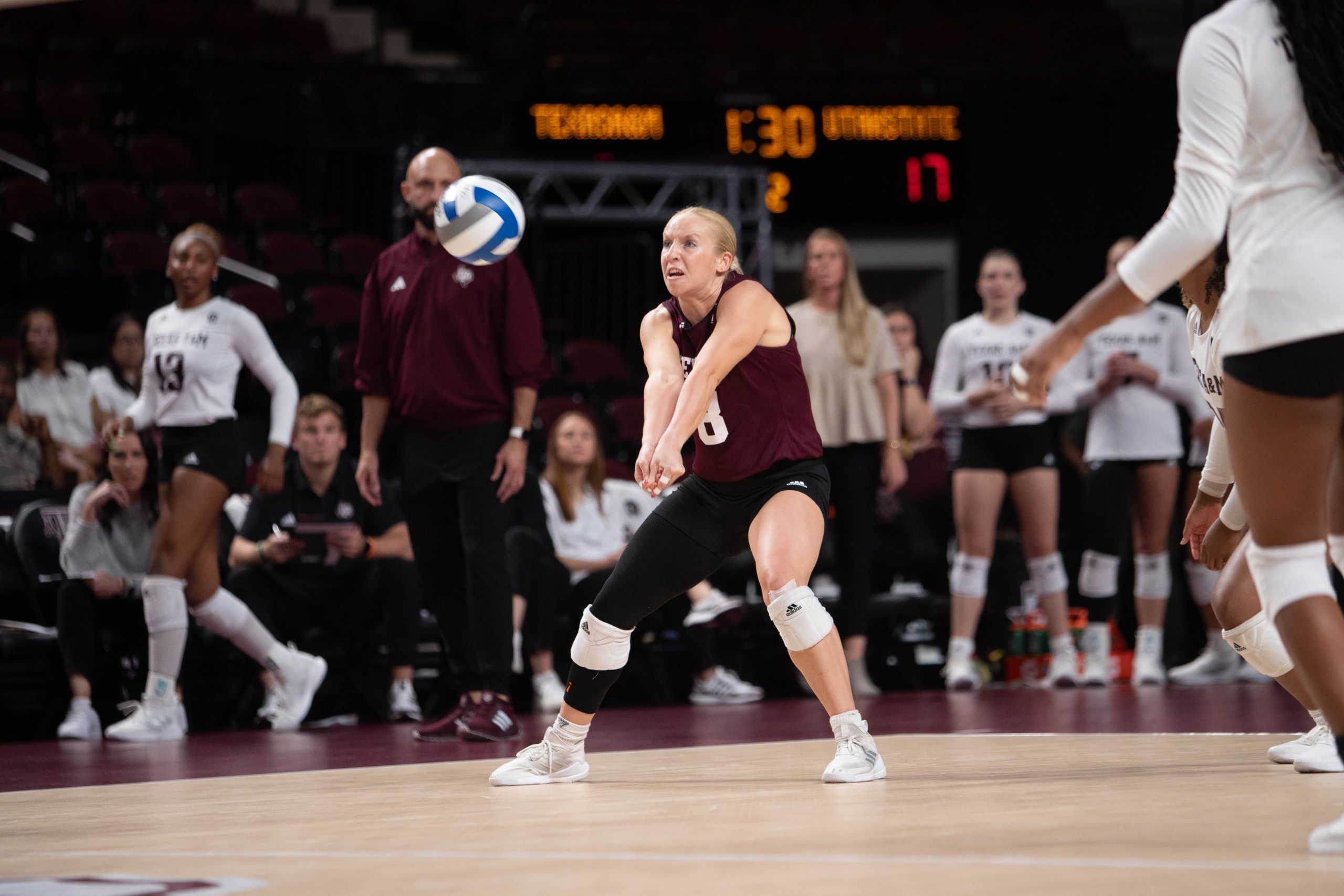 GALLERY:Volleyball vs. Utah State