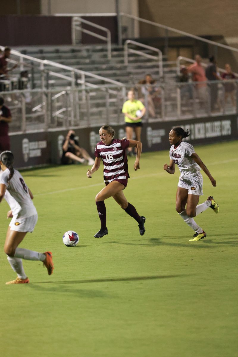 Sophomore D Carolyn Calzada (16) sprints down the pitch alongside her defenders during Texas A&amp;M's game against Grambling State on Thursday, Sept. 7, 2023 at Ellis Field. (Jaime Rowe/The Battalion)