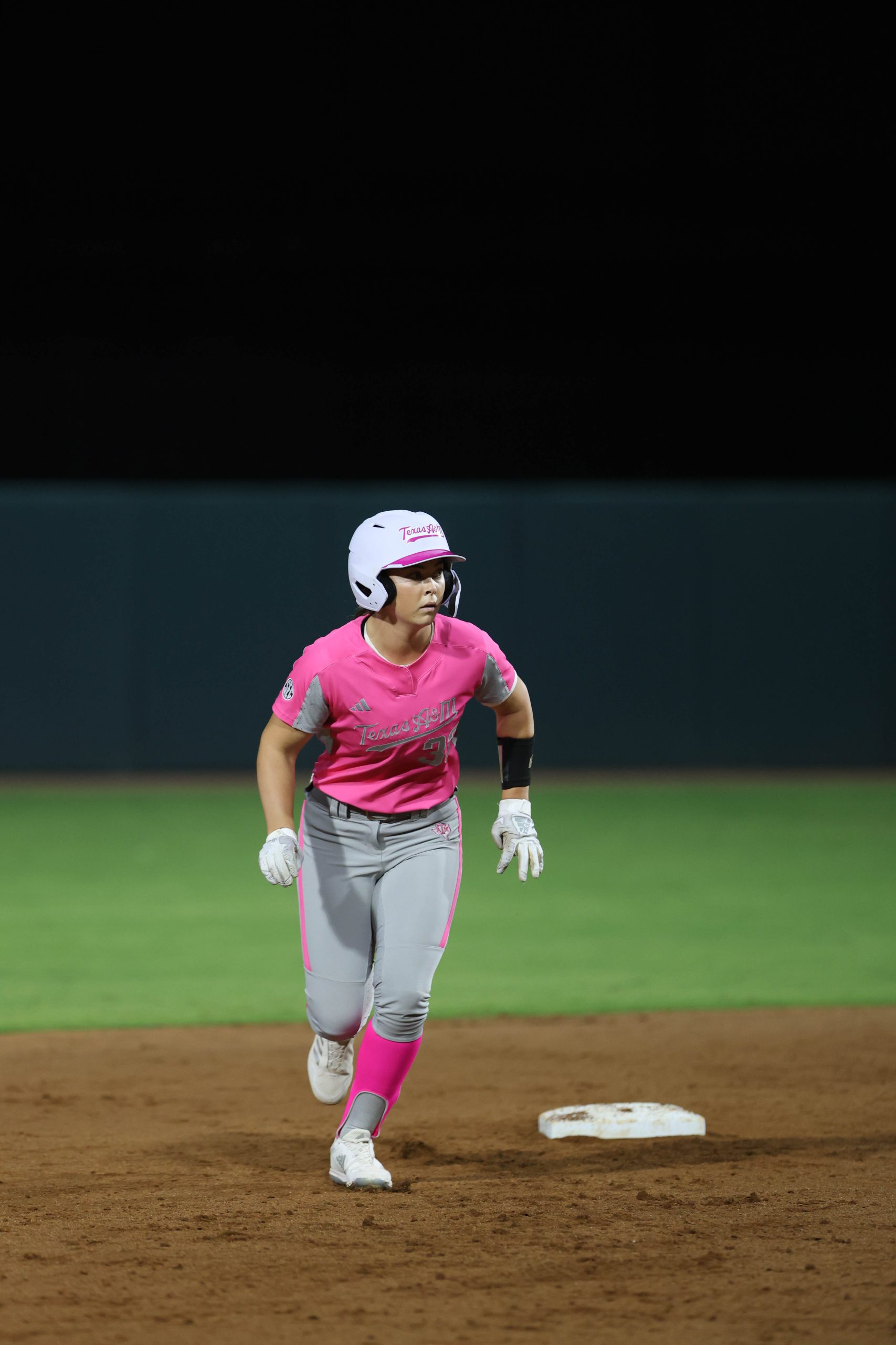 GALLERY: Softball Scrimmage vs McLennan