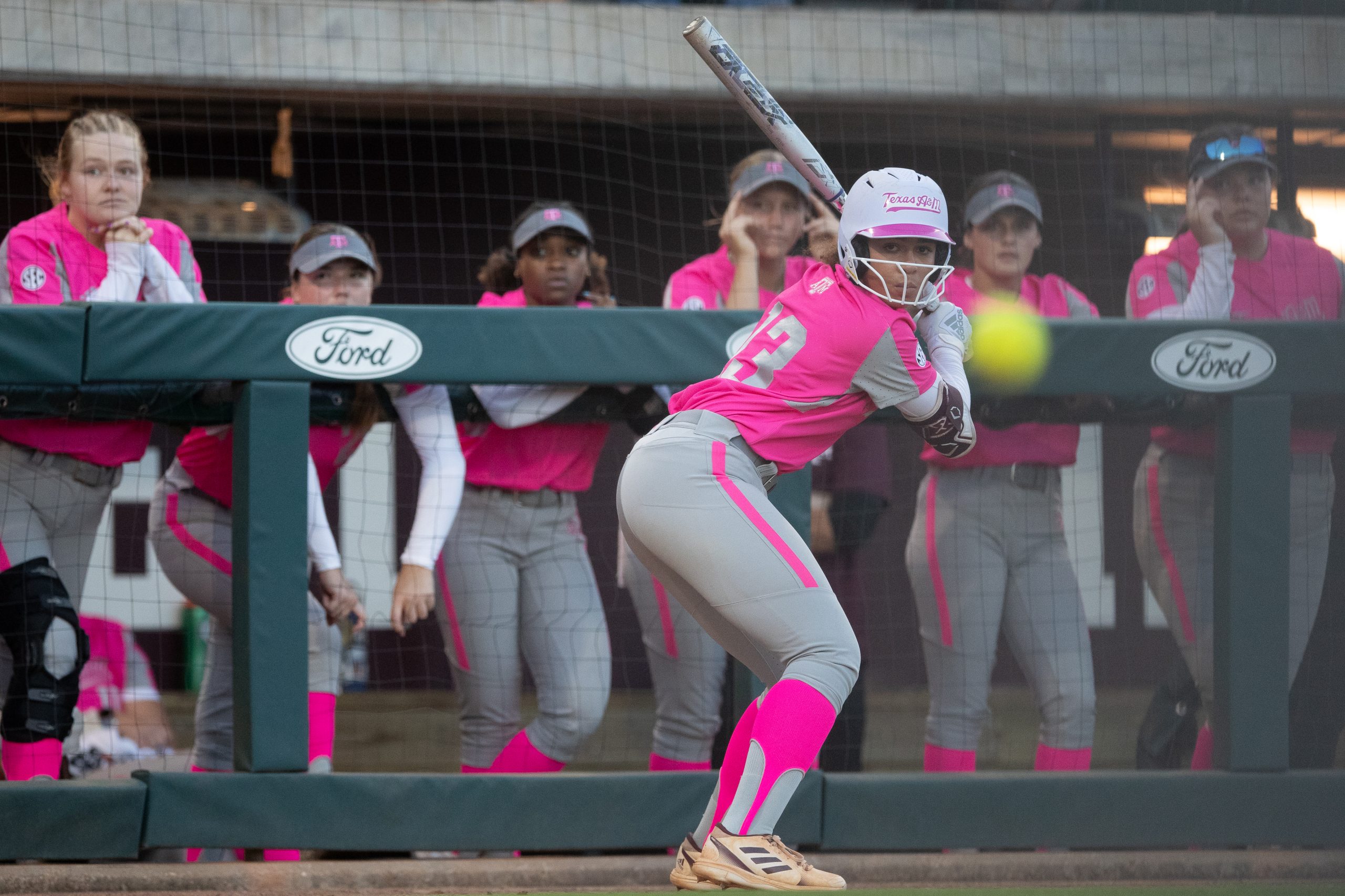 GALLERY%3A+Softball+Scrimmage+vs+McLennan