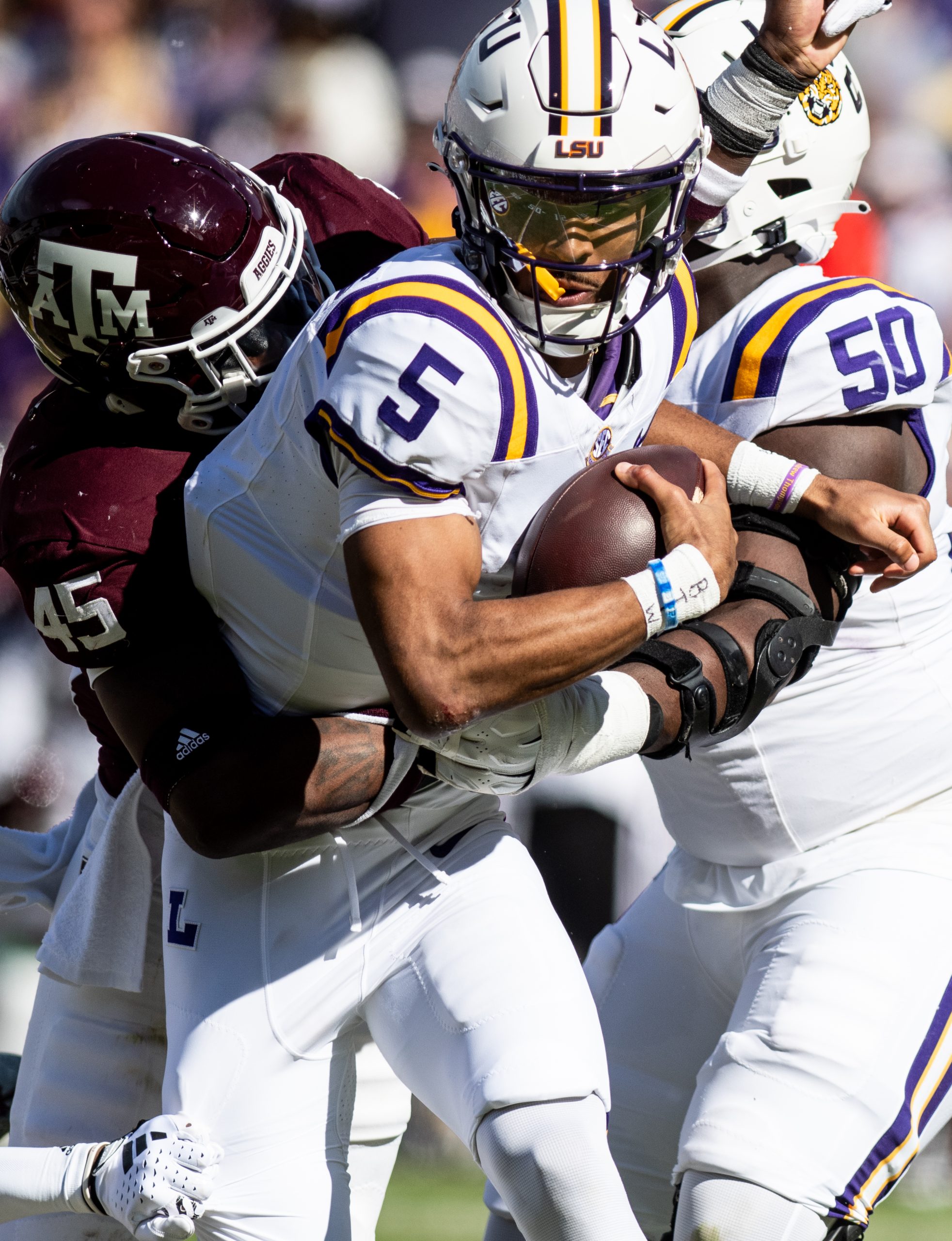 GALLERY: Football vs. LSU